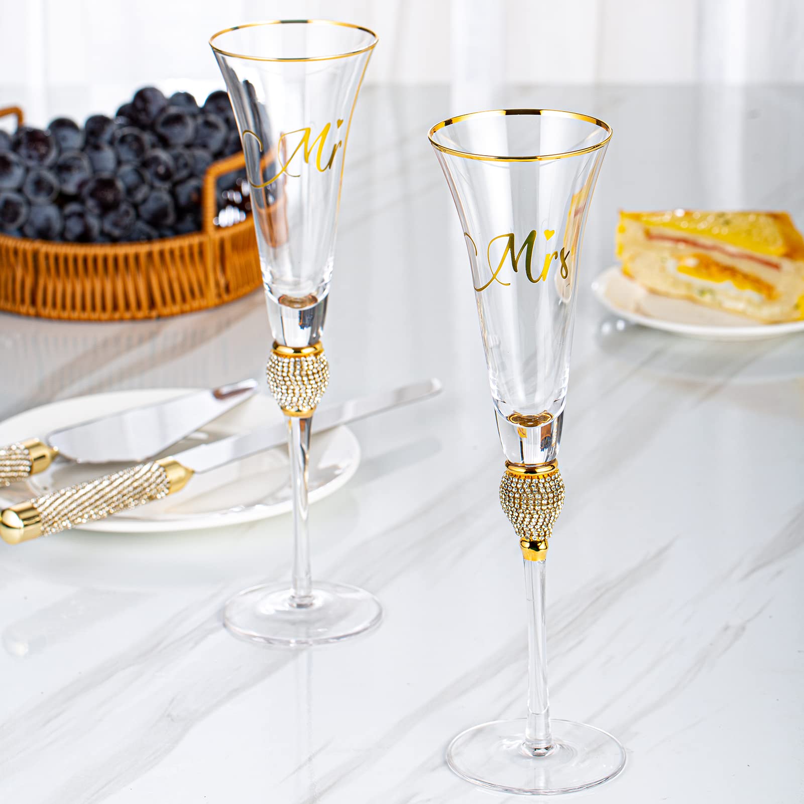 Elegant Wedding Cake Knife and Server Set with Mr & Mrs Champagne Flutes - Gold Cake Cutting Kit for Bride and Groom - Perfect for Wedding Ceremonies, Receptions, and Anniversary Celebrations