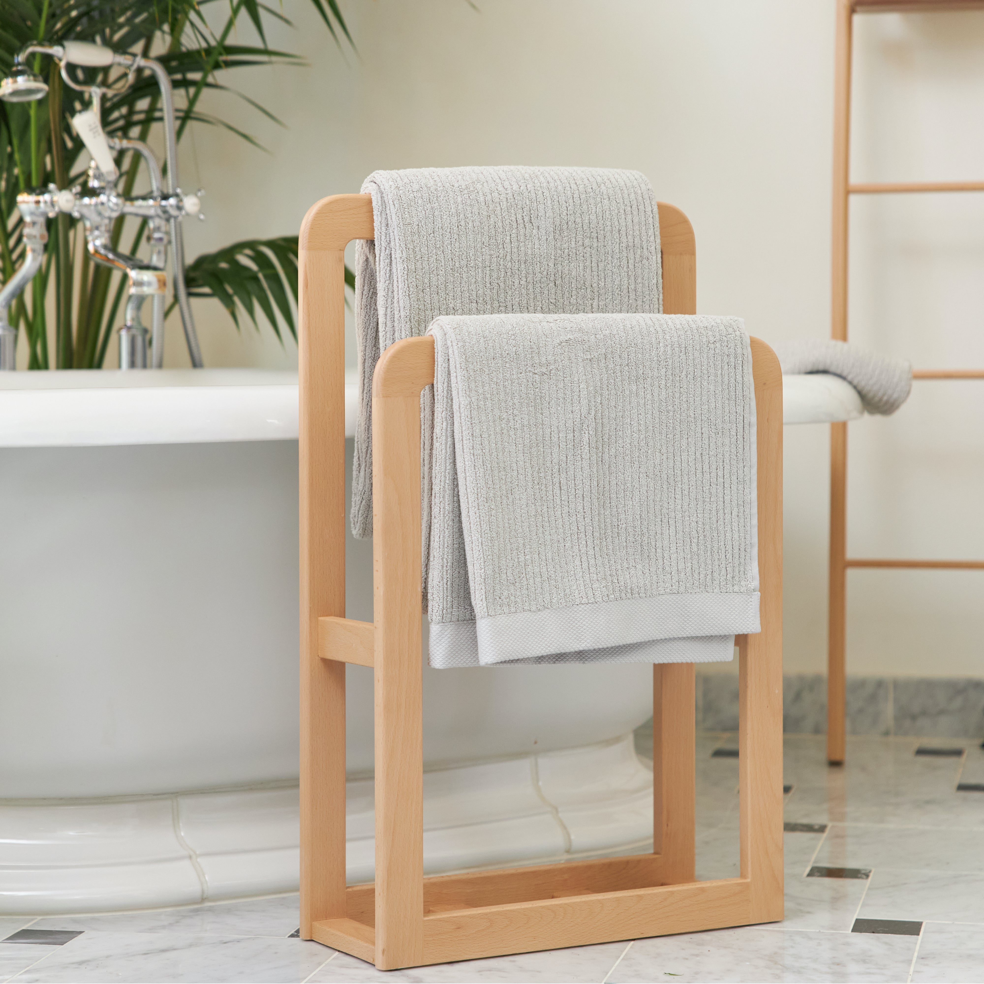 Premium Solid Wood Bathroom Towel Rack - Wall Mounted Spa Style Organizer for Bath, Kitchen & Laundry Room Decor