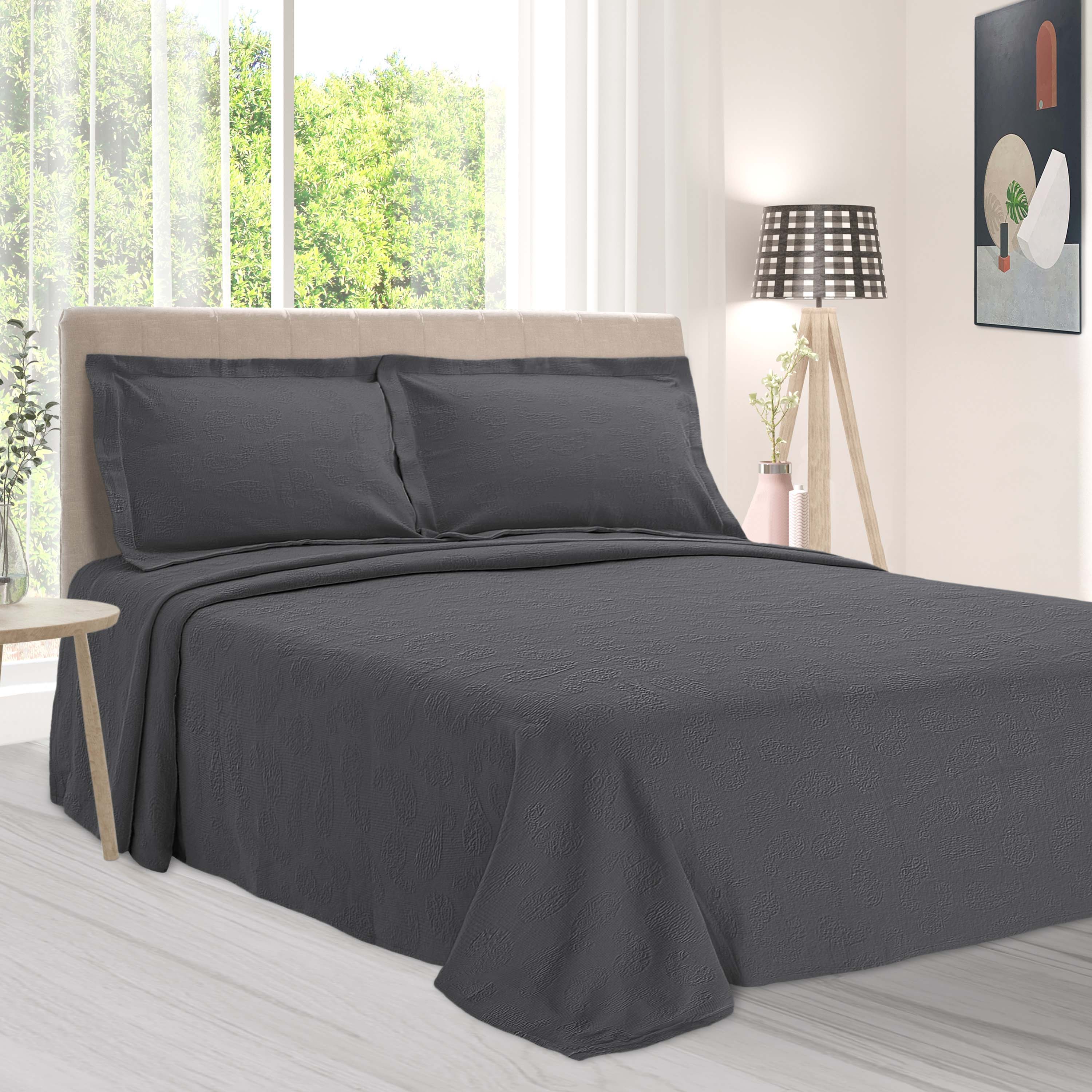 Jacquard Matelassé Paisley Floral Cotton Bedspread Set - Queen Size Luxury Bedding for Master Bedroom & Guest Room Decor