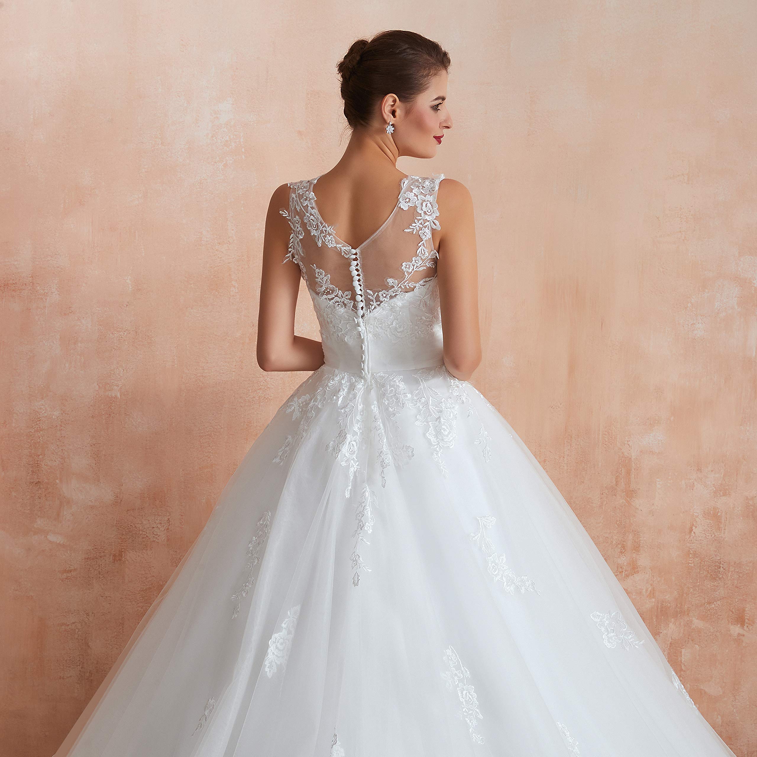 Elegant Ball Gown Lace Wedding Dress 2024 | Backless Bridal Gown with Long Train | Perfect for Church Ceremony, Beach Wedding & Formal Reception