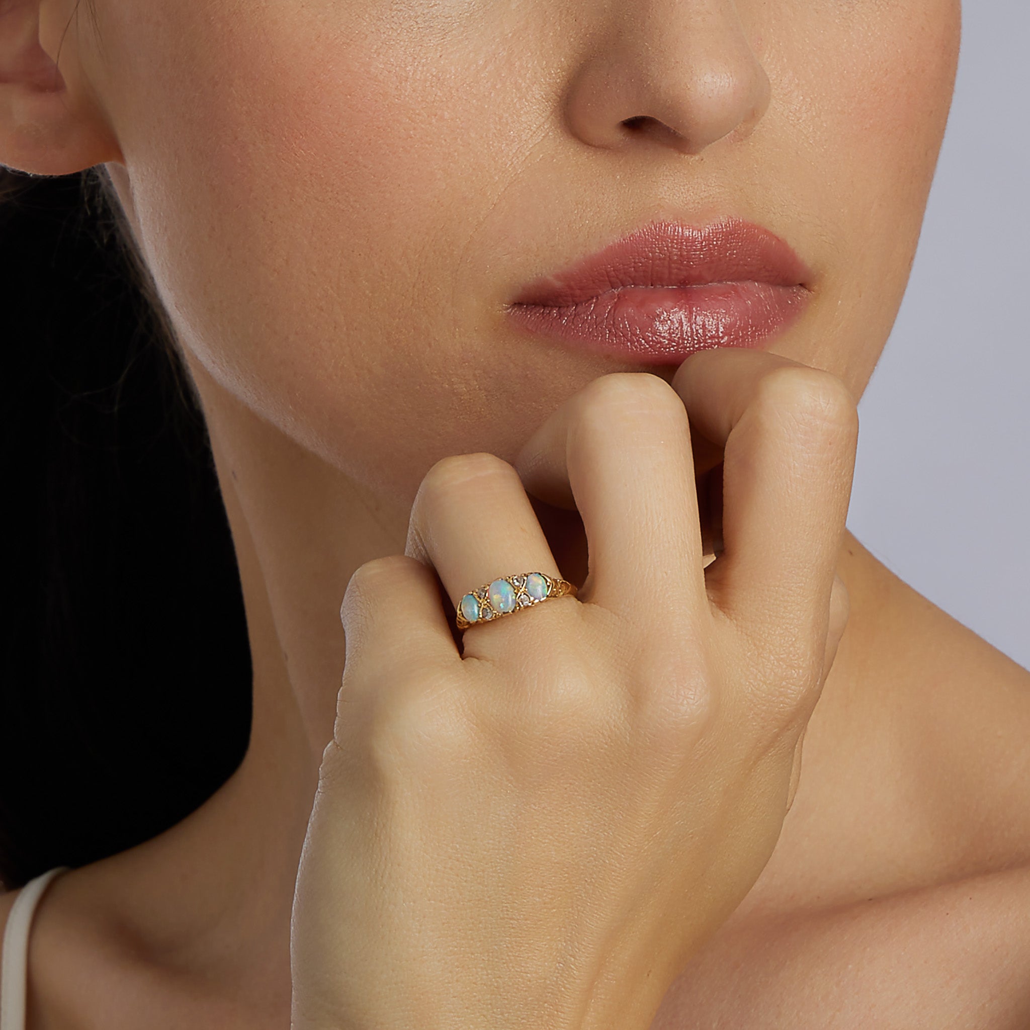 Exquisite English Precious Opal & Rose Cut Diamond Ring - Elegant Jewelry for Weddings, Anniversaries & Special Occasions
