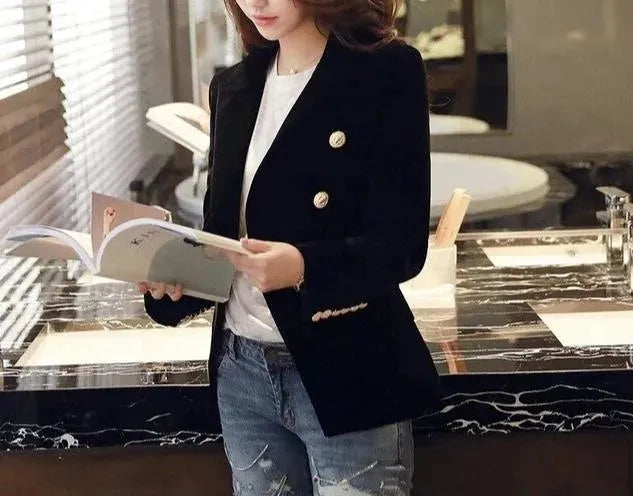 Elegant Velvet Blazer for Women - Casual Solid Color Jacket - Perfect for Office Wear, Date Nights & Special Occasions