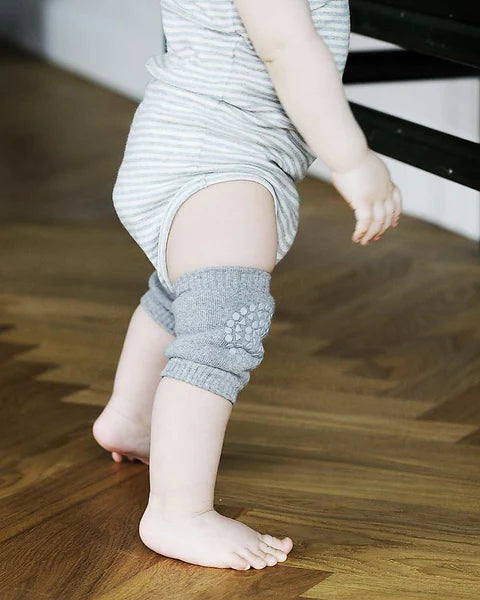 GoBabyGo Baby Knee Pads for Crawling - 2 Pack Soft Protective Knee Pads for Infants & Toddlers - Non-Slip, Breathable Design for Safe Playtime & Learning to Walk
