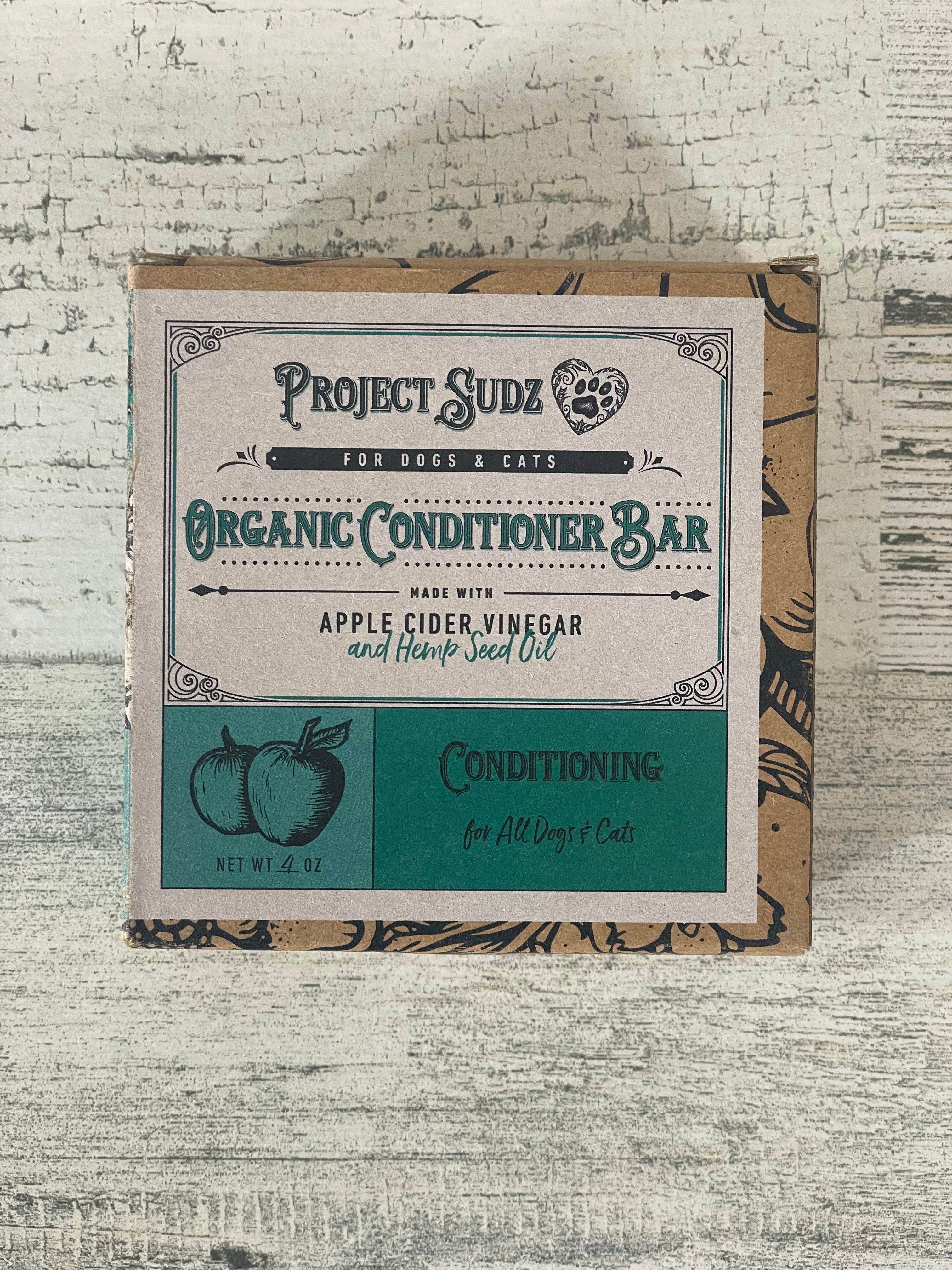 Organic Conditioning Bar for Hair - Natural Vegan Shampoo Bar with Shea Butter & Coconut Oil - Perfect for Travel, Camping & Zero Waste Lifestyle