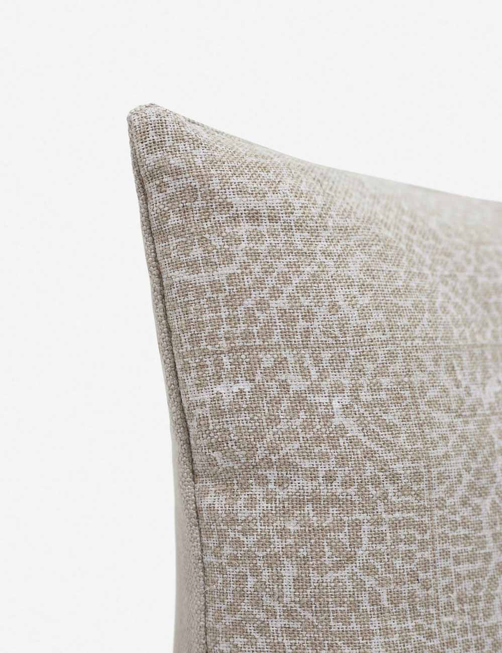 Alaina Pillow - Ultra Soft Memory Foam Pillow for Neck Pain Relief & Better Sleep - Perfect for Side, Back & Stomach Sleepers - Luxury Bedding for Home, Travel & Office Use