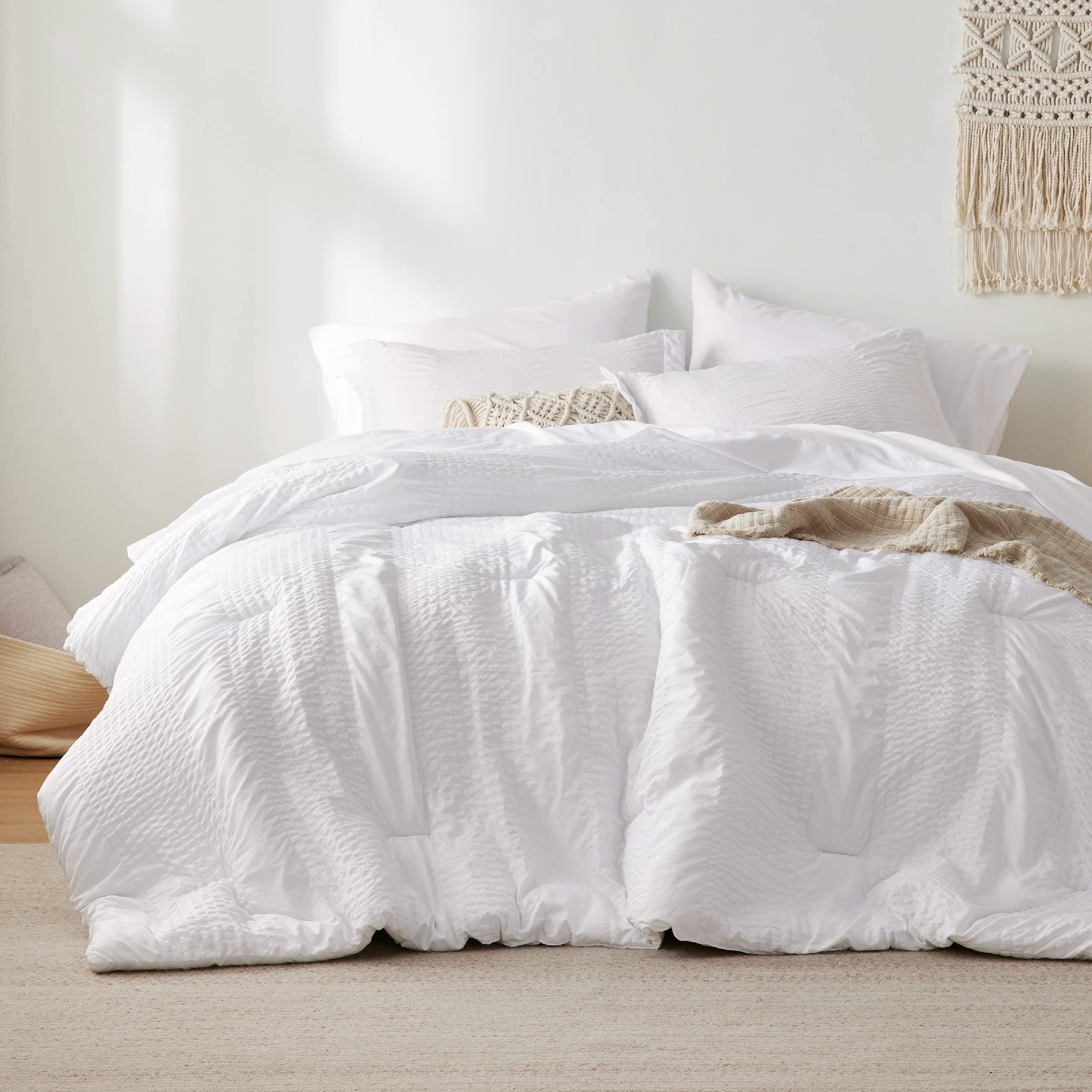 Bedsure White Queen Comforter Set - 7 Piece Striped Seersucker Bedding Set with Soft Lightweight Down Alternative Comforter | Bed in a Bag | Perfect for Guest Rooms, Dormitories & Cozy Home Decor