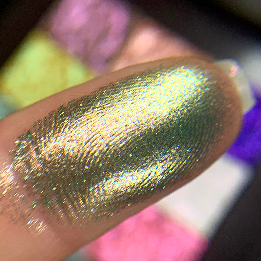 Synthesis Dimensional Lite Multichrome Eyeshadow - Long Lasting Pressed Pigment for Stunning Eye Makeup - Perfect for Party, Date Night & Special Occasions
