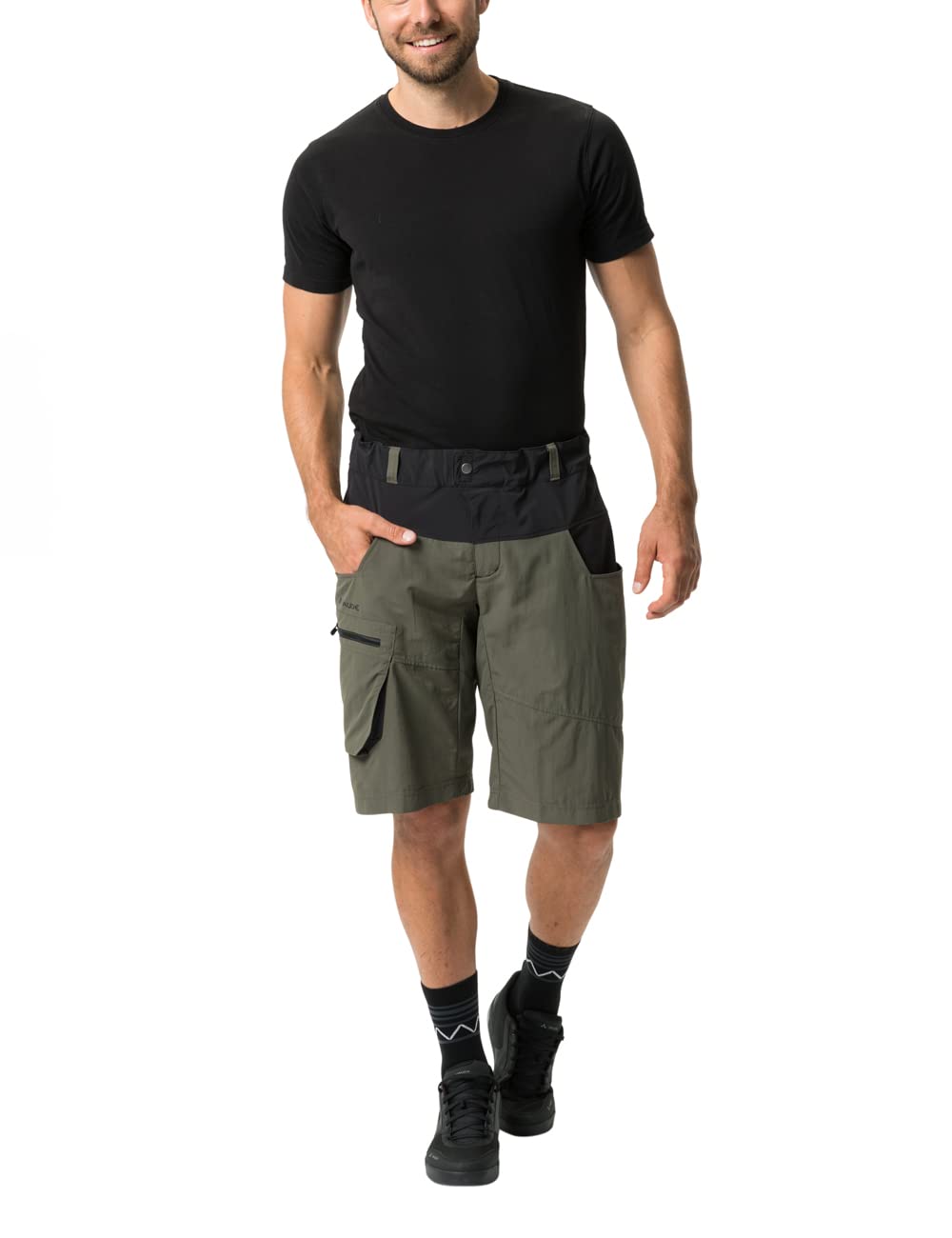 VAUDE Men's Qimsa Hiking Shorts - Lightweight, Quick-Dry & Breathable for Outdoor Adventures, Camping & Trail Running