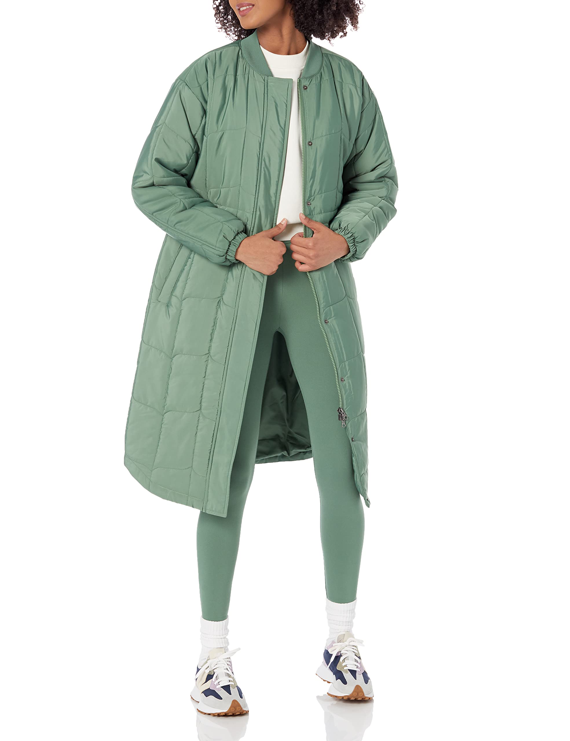 Amazon Essentials Women's Oversized Quilted Winter Coat - Plus Size Warm Puffer Jacket for Cold Weather - Perfect for Outdoor Activities, Commuting & Casual Wear