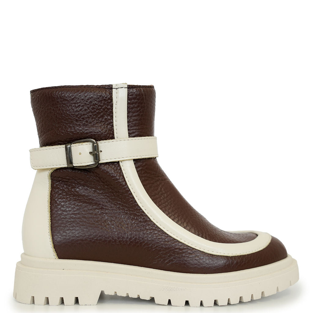 Spain+Co Brown and White Zipper Boots - Stylish Waterproof Winter Boots for Women | Perfect for Snow, Rain & Cold Weather Outdoor Activities