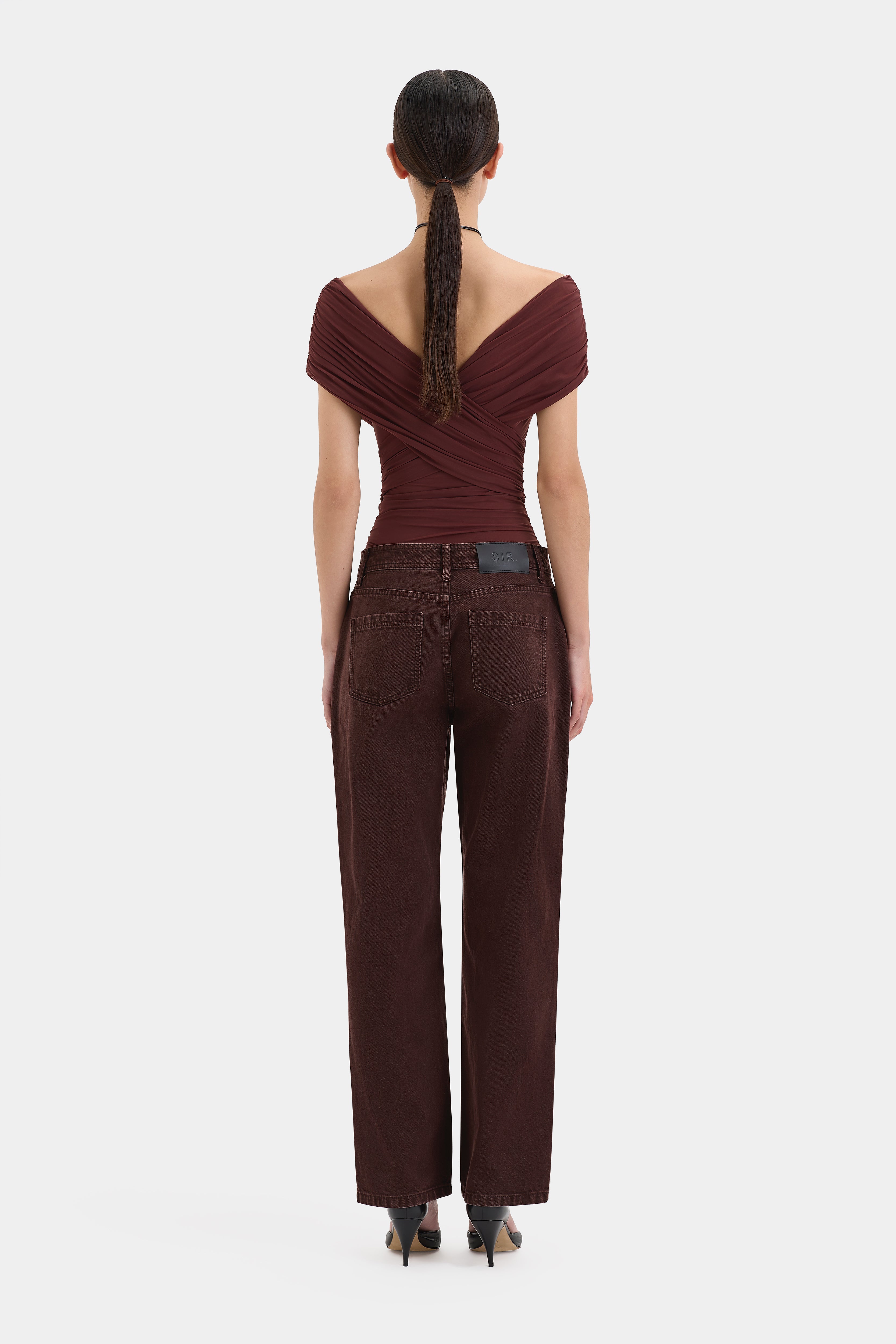Classic Straight Leg Jeans for Women - High Waist Denim Pants with Stretch, Comfort Fit - Perfect for Casual Wear, Office & Everyday Outfits