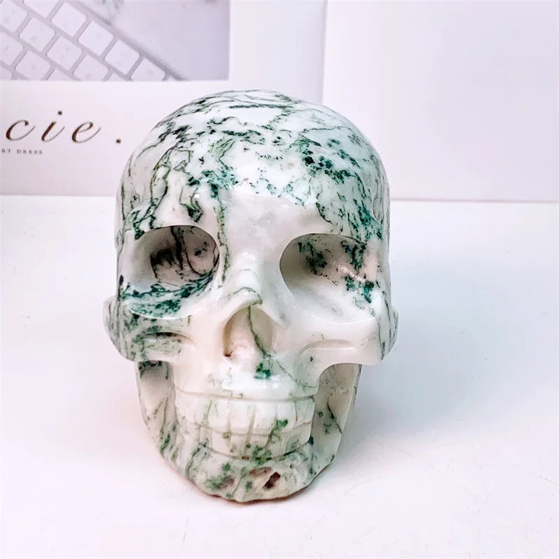 Natural Moss Agate Skull Carvings - Mini Crystal Stone Statue Figurine for Halloween Decor, Witchcraft Altar, Gothic Home Decor, Unique Spiritual Gift (661g, 1 Piece) | Perfect for Meditation Spaces, Wiccan Rituals & Dark Aesthetic Room Decor