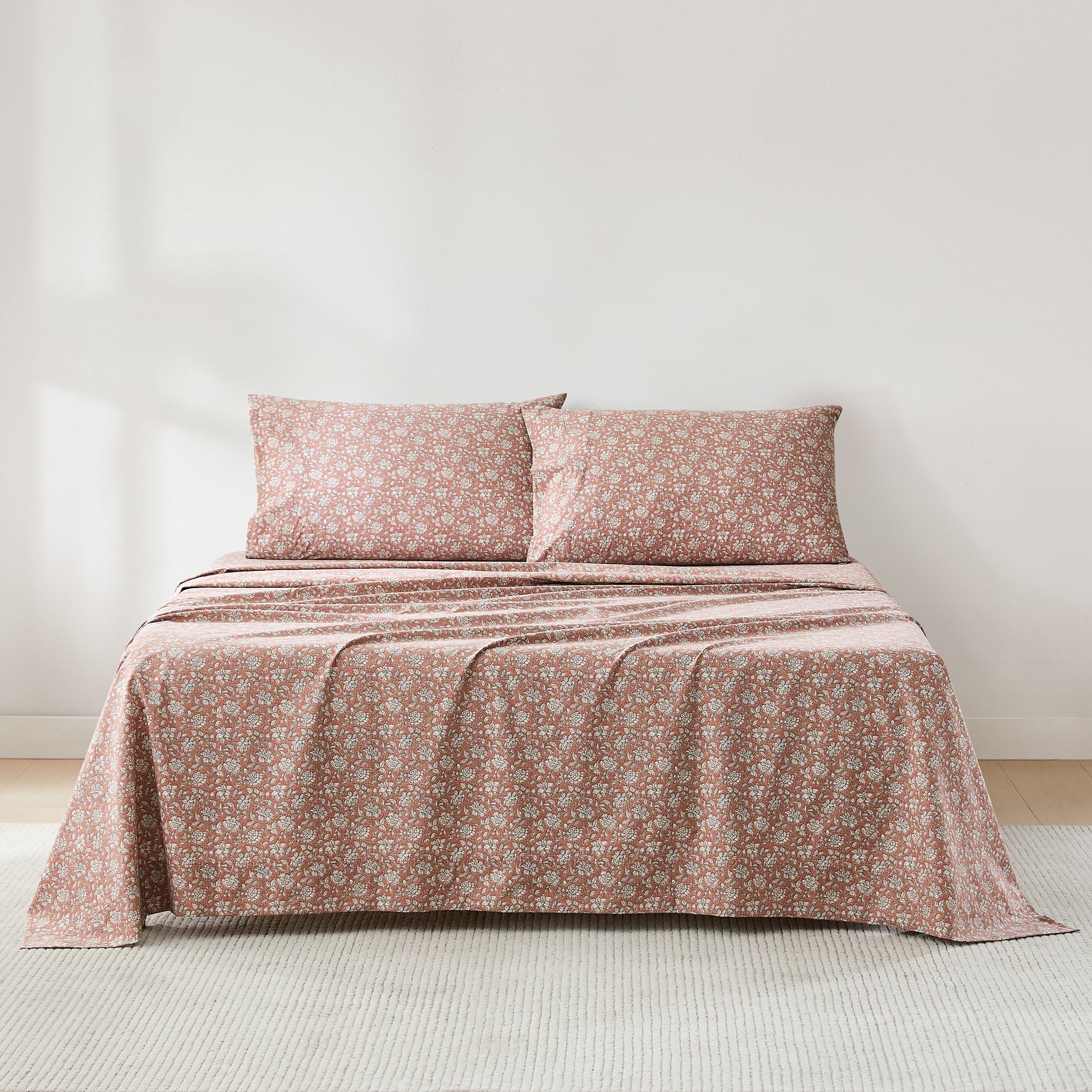 Zara Floral Print 100% Cotton Bed Sheet Set - Queen Size, 4-Piece Set for Soft & Breathable Bedding | Perfect for Master Bedroom, Guest Room & Dormitory