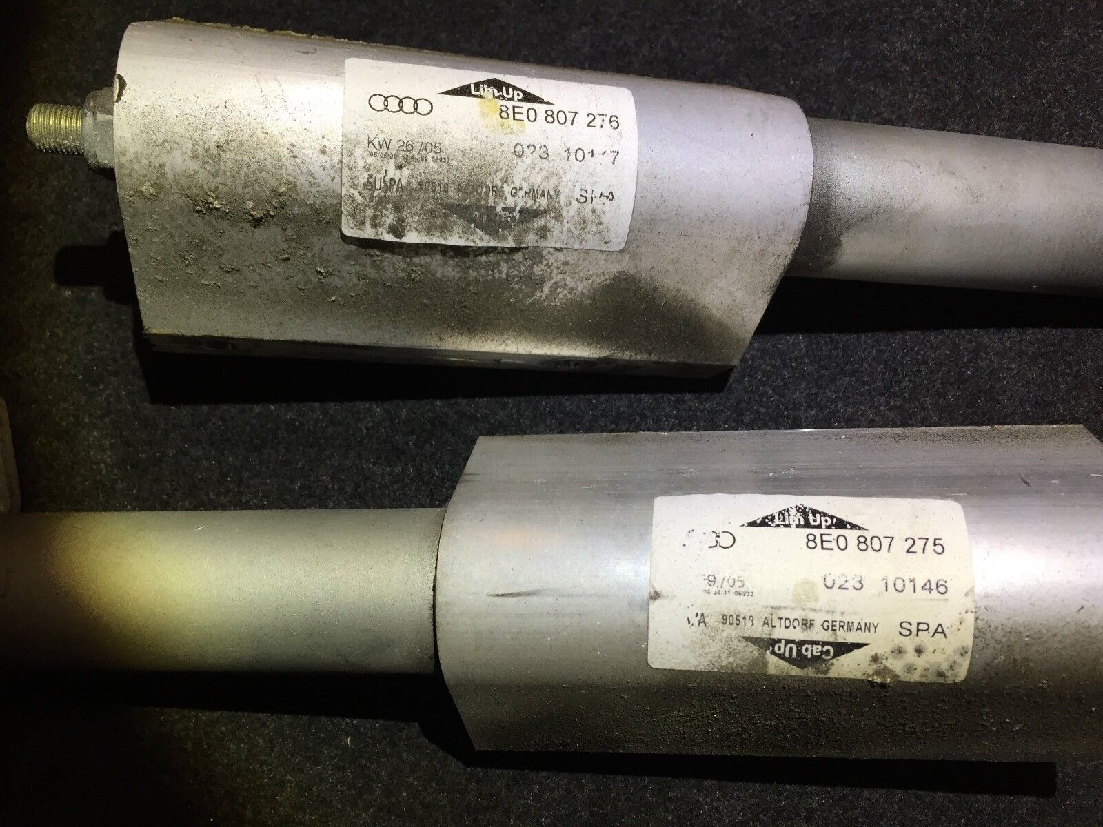 02-06 Audi A4 B6 Convertible Rear Bumper Shock Absorber Bar Pair - OEM Replacement Parts for Impact Protection - Perfect for Road Safety & Collision Repair