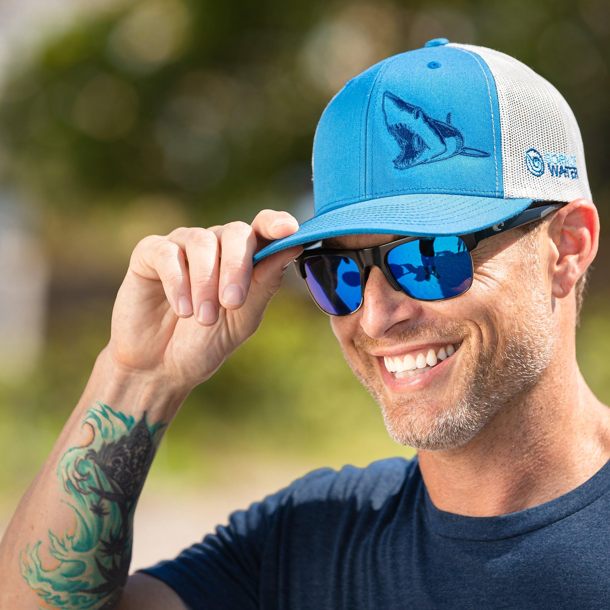 Shark Scuba Diving Trucker Hat: Adjustable Snapback for Men, Fishing & Spearfishing Gear, Perfect for Outdoor Adventures & Water Sports