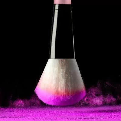 **Sunaina 12-Piece Pink Makeup Brush Set with Heart-Shaped Case - Foundation, Eyeshadow, Eyeliner, Powder, Concealer & Contour Brushes for Women - Perfect for Home, Travel & Professional Makeup Artists**