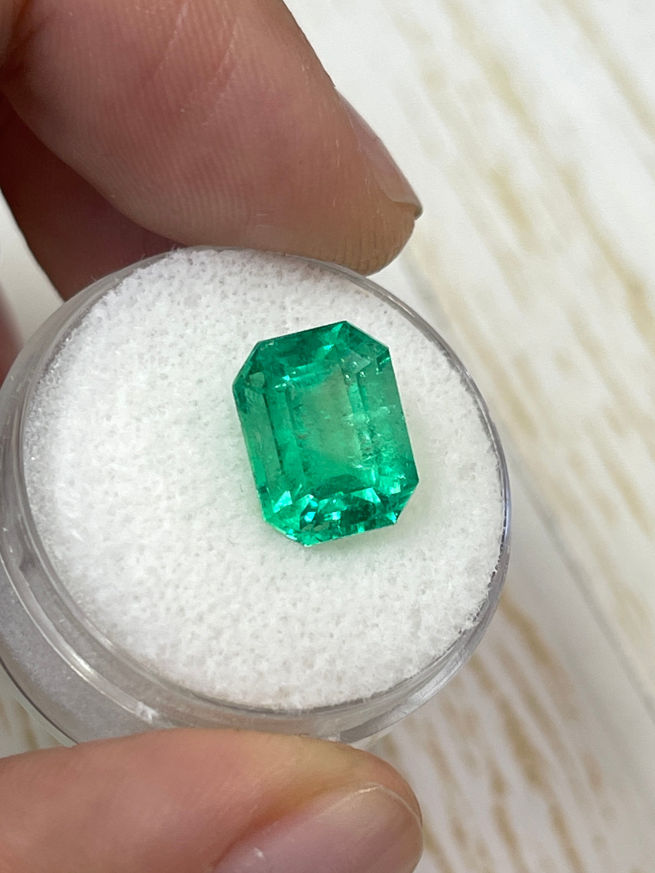 4.70 Carat 11x9mm Yellowish Green Natural Loose Colombian Emerald - Classic Emerald Cut Gemstone for Jewelry Making, Engagement Rings & Collector's Items
