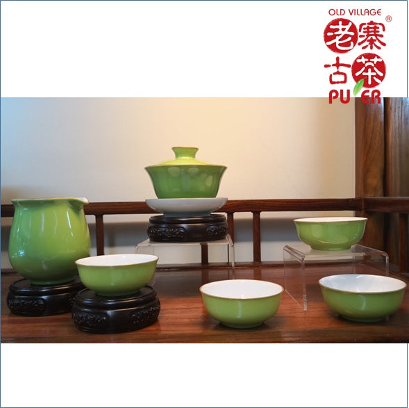 Premium Porcelain Tea Set of 6 Pieces from Jingdezhen - Apple Green Ceramic Gift Set for Tea Lovers | Perfect for Home Tea Ceremonies, Gifting & Elegant Afternoon Tea Parties