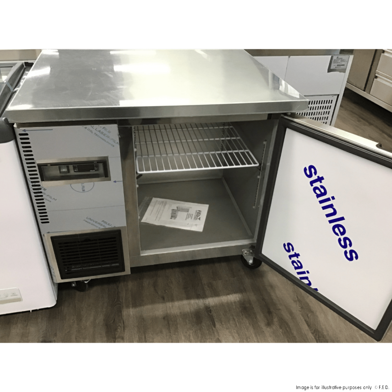Thermaster Stainless Steel Single Door Workbench Refrigerator TL900TN VIC712 - Commercial Kitchen Fridge for Restaurants, Bars, and Food Service Businesses