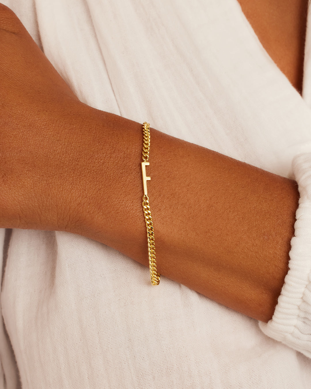 Wilder Alphabet Bracelet - Custom Name Bracelet for Women & Girls - Perfect Gift for Birthdays, Anniversaries & Everyday Wear