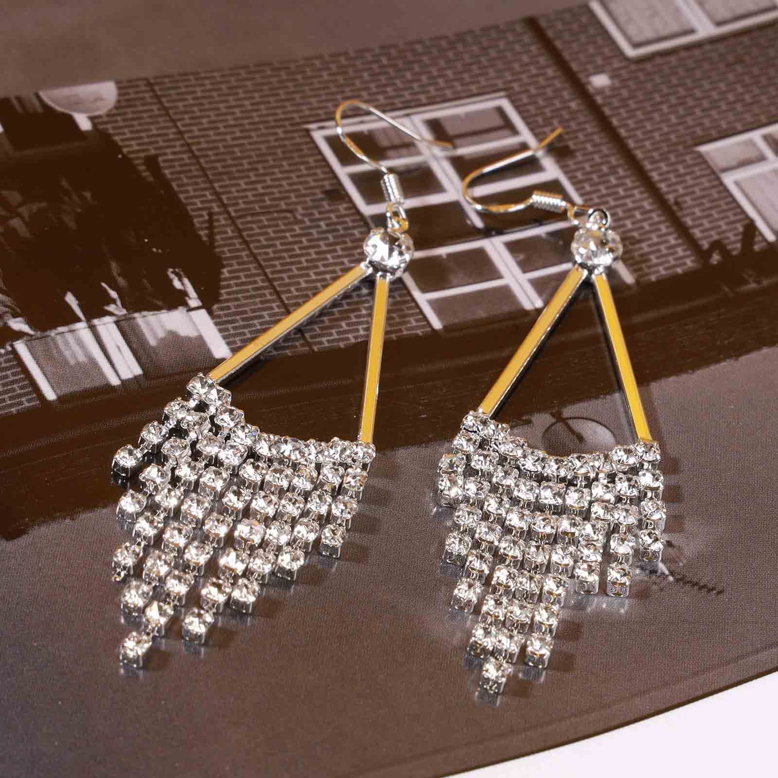 Elegant Silver Crystal Chandelier Earrings for Women – Sparkling Rhinestone Tassel Drop Dangle Earrings with CZ Stones | Perfect for Weddings, Prom, Evening Parties & Special Occasions