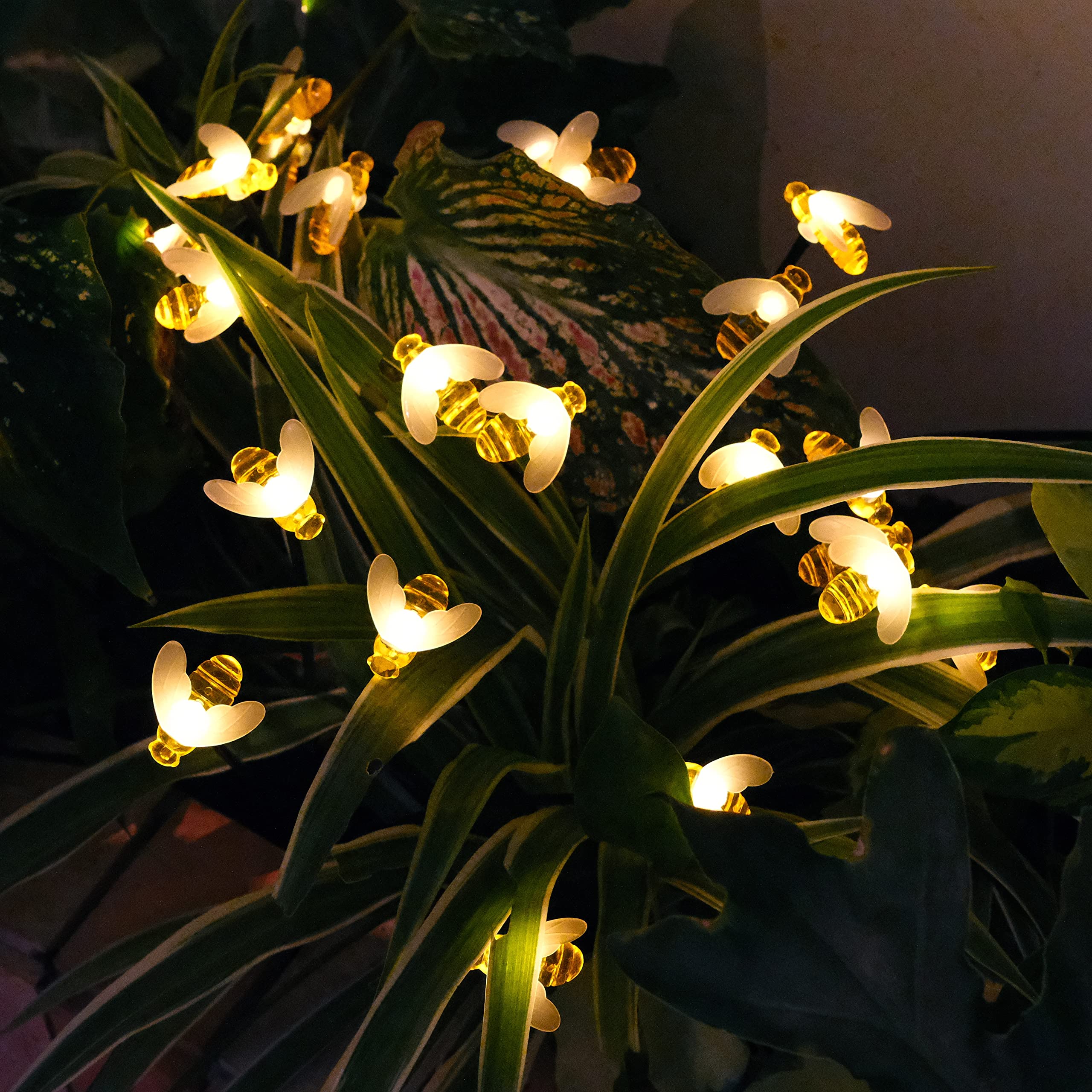 Solar Firefly Lights - 20 LED Waterproof Outdoor Garden Lights for Patio & Pathway Decor