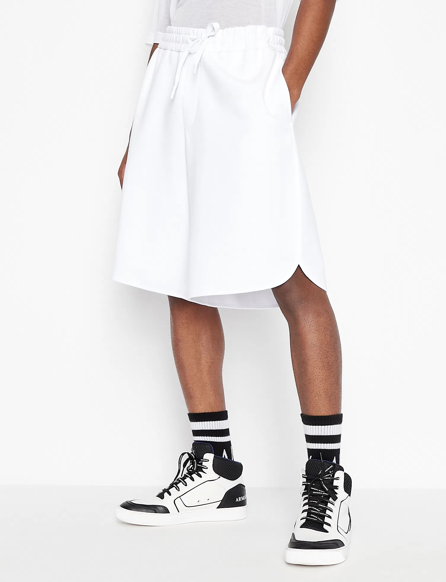 Armani Exchange Men's Bermuda Shorts - White Cotton Casual Summer Shorts for Beach, Travel & Everyday Wear