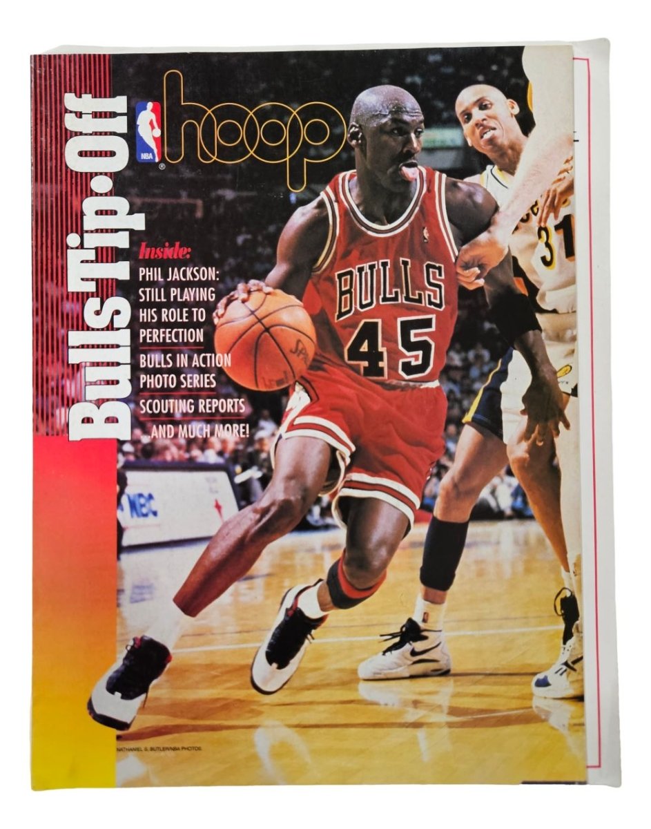 Michael Jordan Chicago Bulls 1995 NBA Hoop Tip Off Magazine - Rare Collectible for Basketball Fans, Sports Memorabilia, Perfect for Home Decor & Gift for NBA Enthusiasts