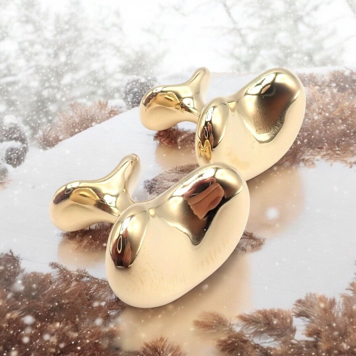 Vintage Tiffany & Co Peretti 18k Yellow Gold Extra Large Bean Cufflinks - Rare Collectible Men's Jewelry for Formal Events & Luxury Gifts