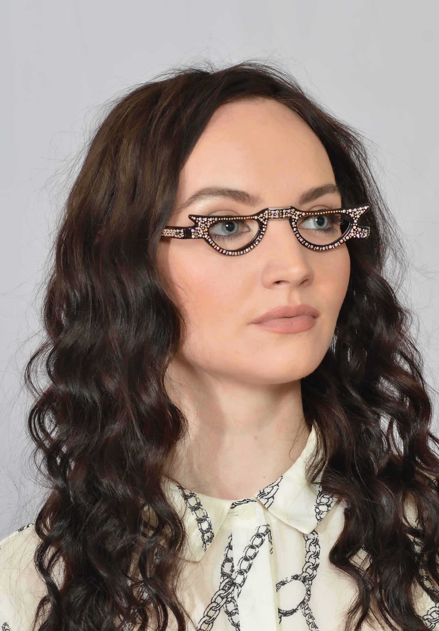 Diamanté Foldable Reading Glasses Brown - Stylish & Portable for Travel, Work, and Everyday Use