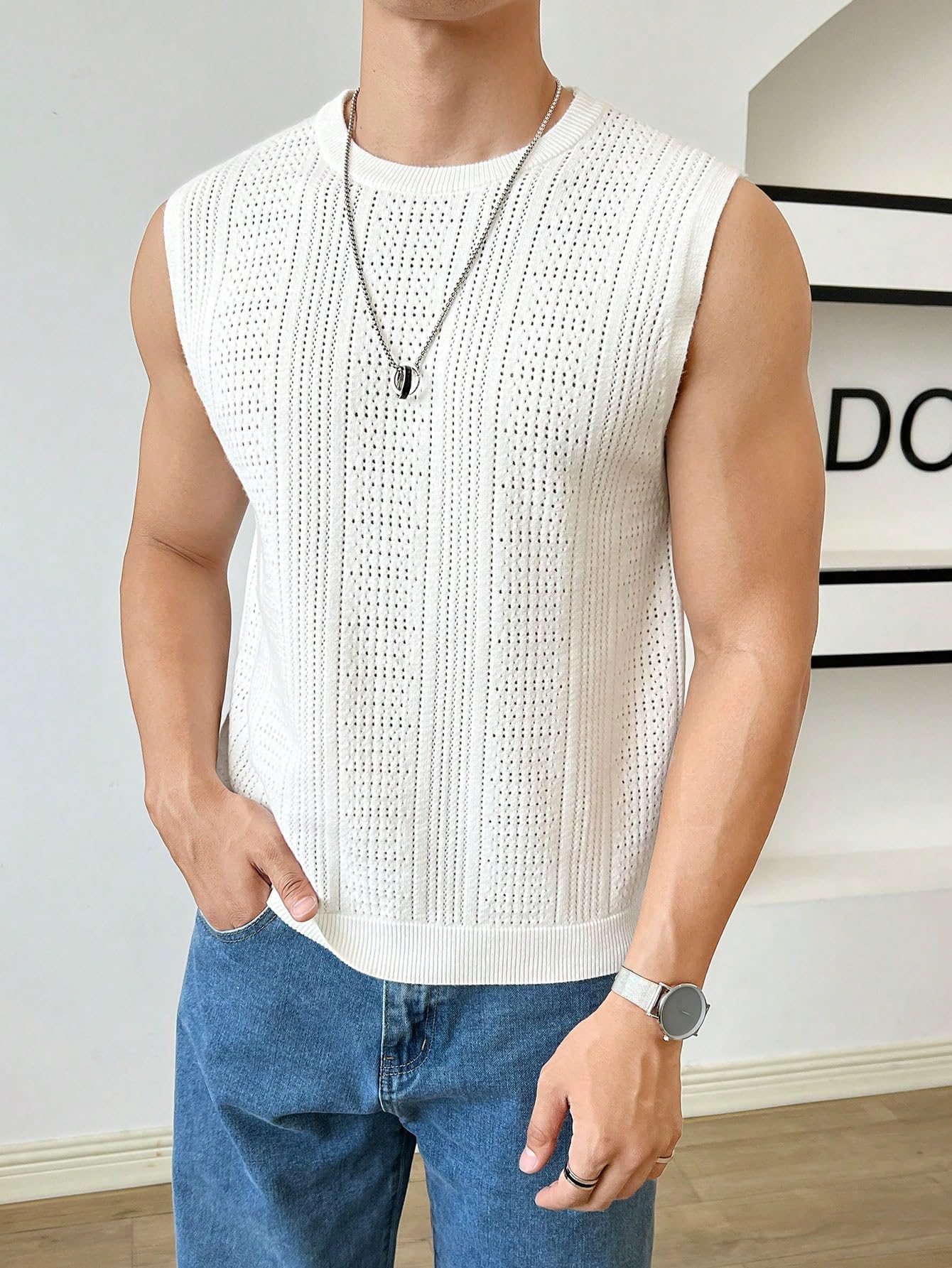 Verdusa Men's Sleeveless Round Neck Knit Tank Top - Breathable Casual Sweater Vest for Summer, Gym, and Outdoor Activities
