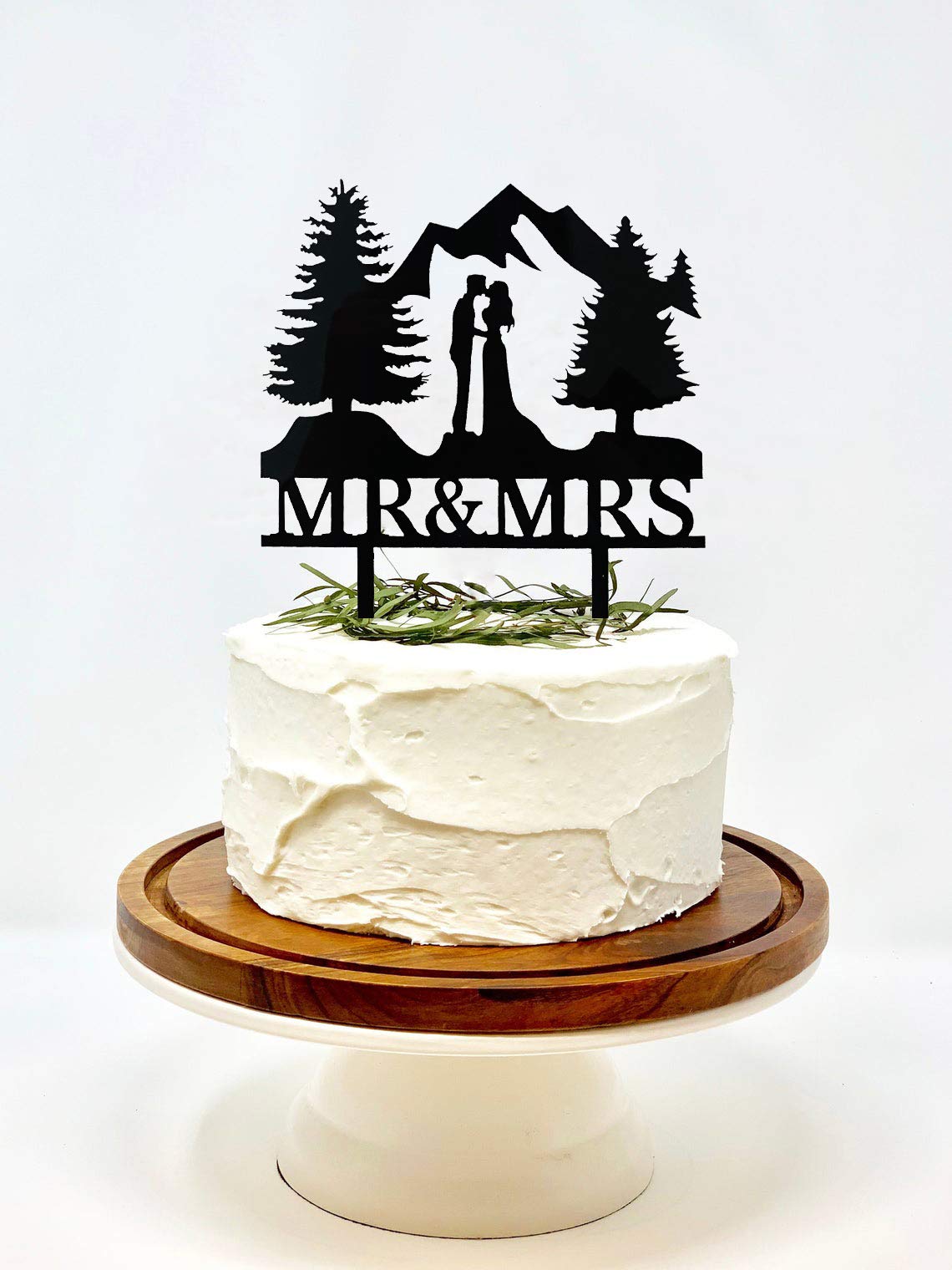 Mr & Mrs Mountain Wedding Cake Topper - Hiking & Forest Theme Outdoor Wedding Cake Decor - Perfect for Adventure Lovers, Rustic Weddings, and Nature-Inspired Celebrations