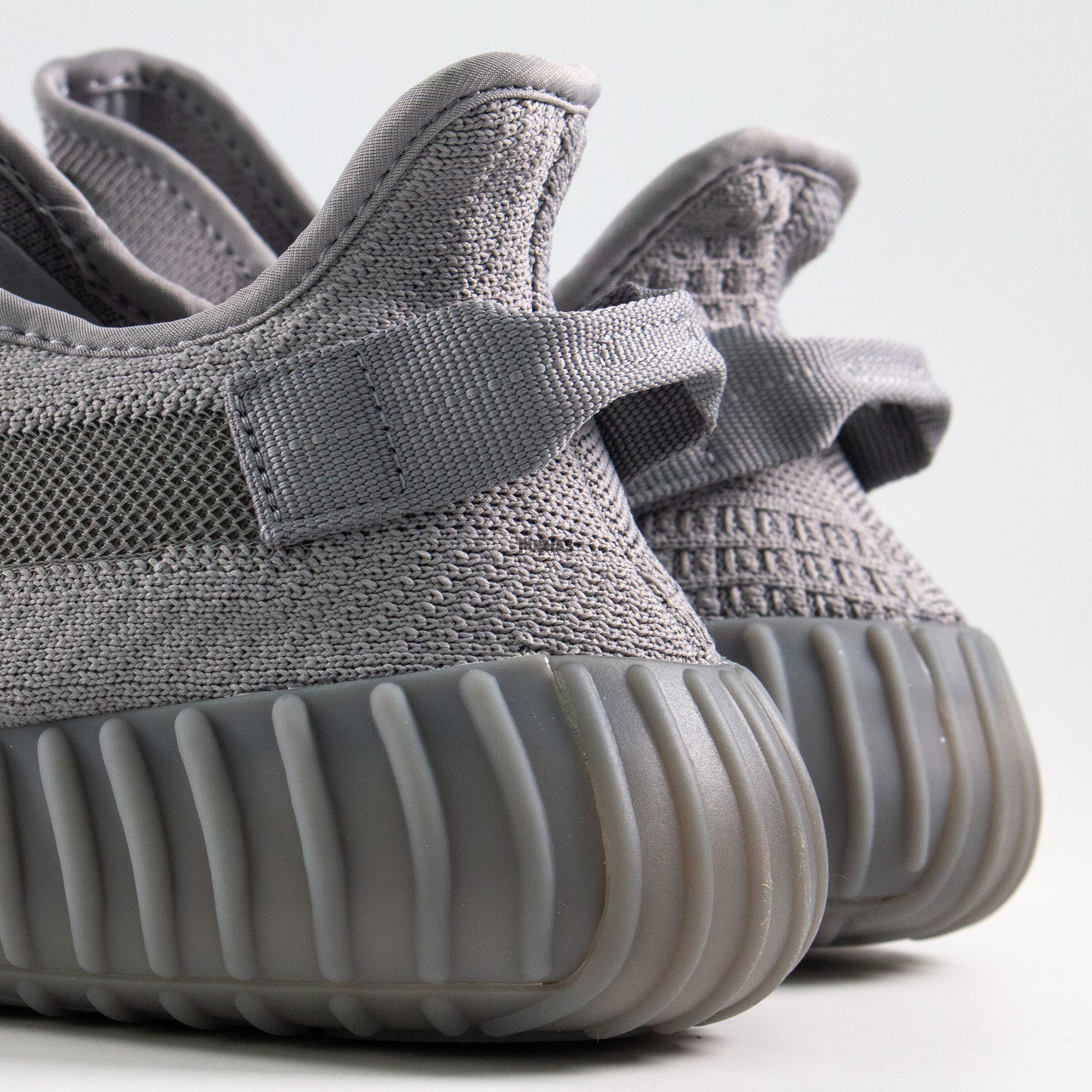 Adidas Yeezy Boost 350 V2 'Steel Grey' Sneakers (2024) - Men's Running Shoes for Casual Wear & Gym Workouts