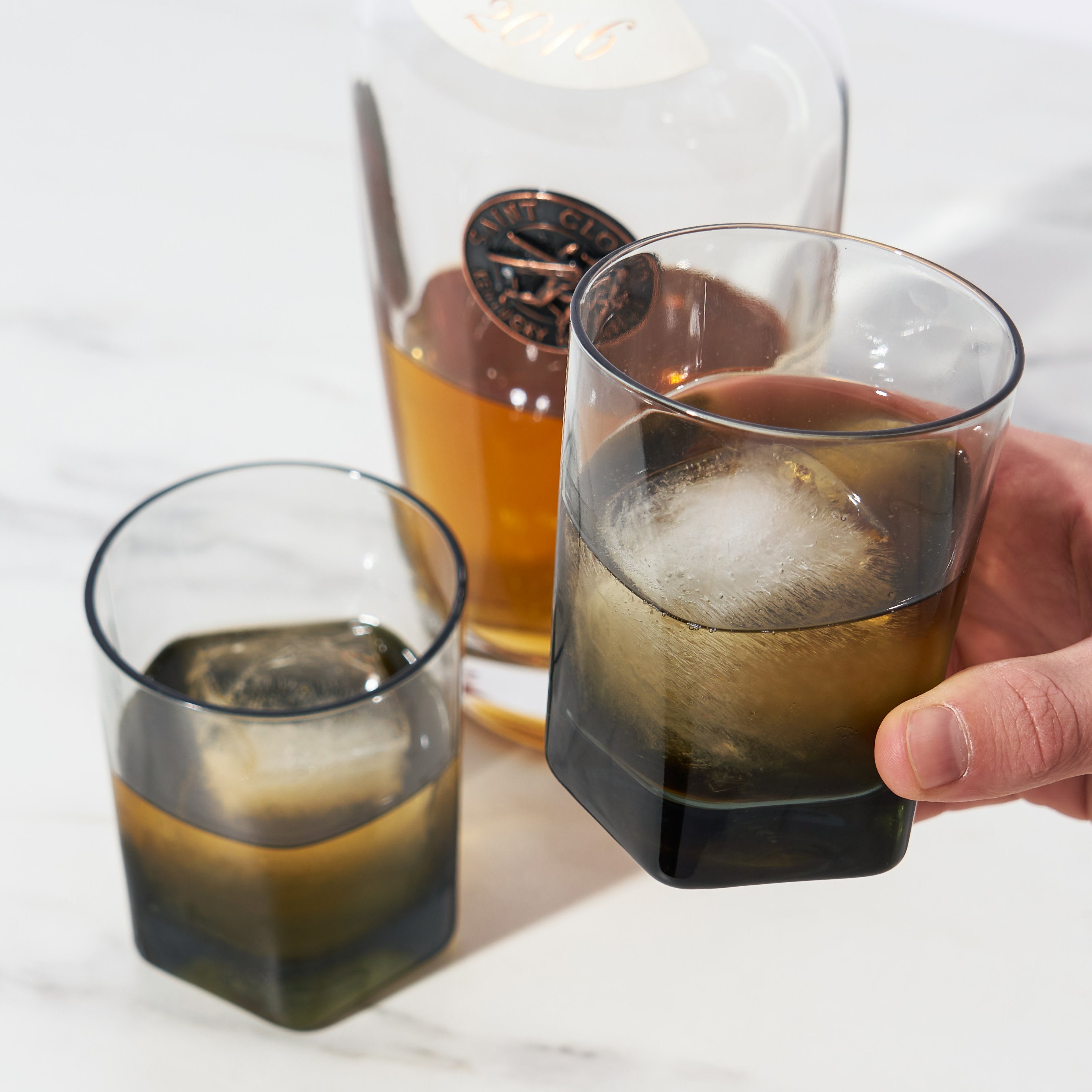 Premium Hexagonal Crystal Double Old Fashioned Glasses - Smoke Colored Whiskey Glasses for Cocktails, Bourbon & Scotch - Elegant Barware for Home Bars, Parties & Gifts