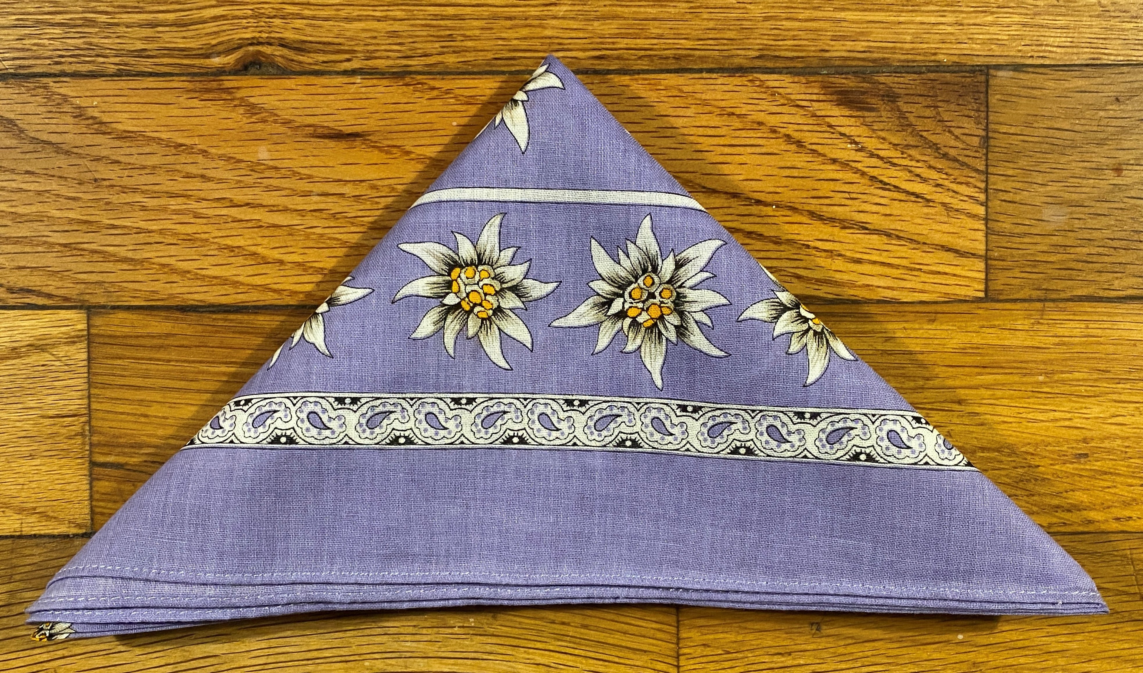 Premium Swiss Cotton Edelweiss Scarves - Soft, Breathable & Lightweight Winter Fashion Accessories for Women - Perfect for Cold Weather, Office Wear & Holiday Gifts
