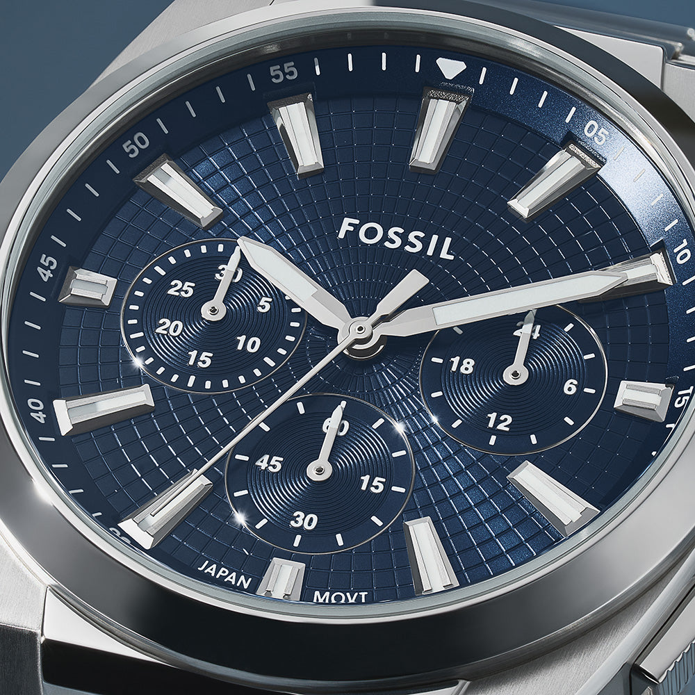 Fossil Everett FS6104 Men's Chronograph Watch - Stylish Analog Quartz Timepiece for Business, Casual & Everyday Wear