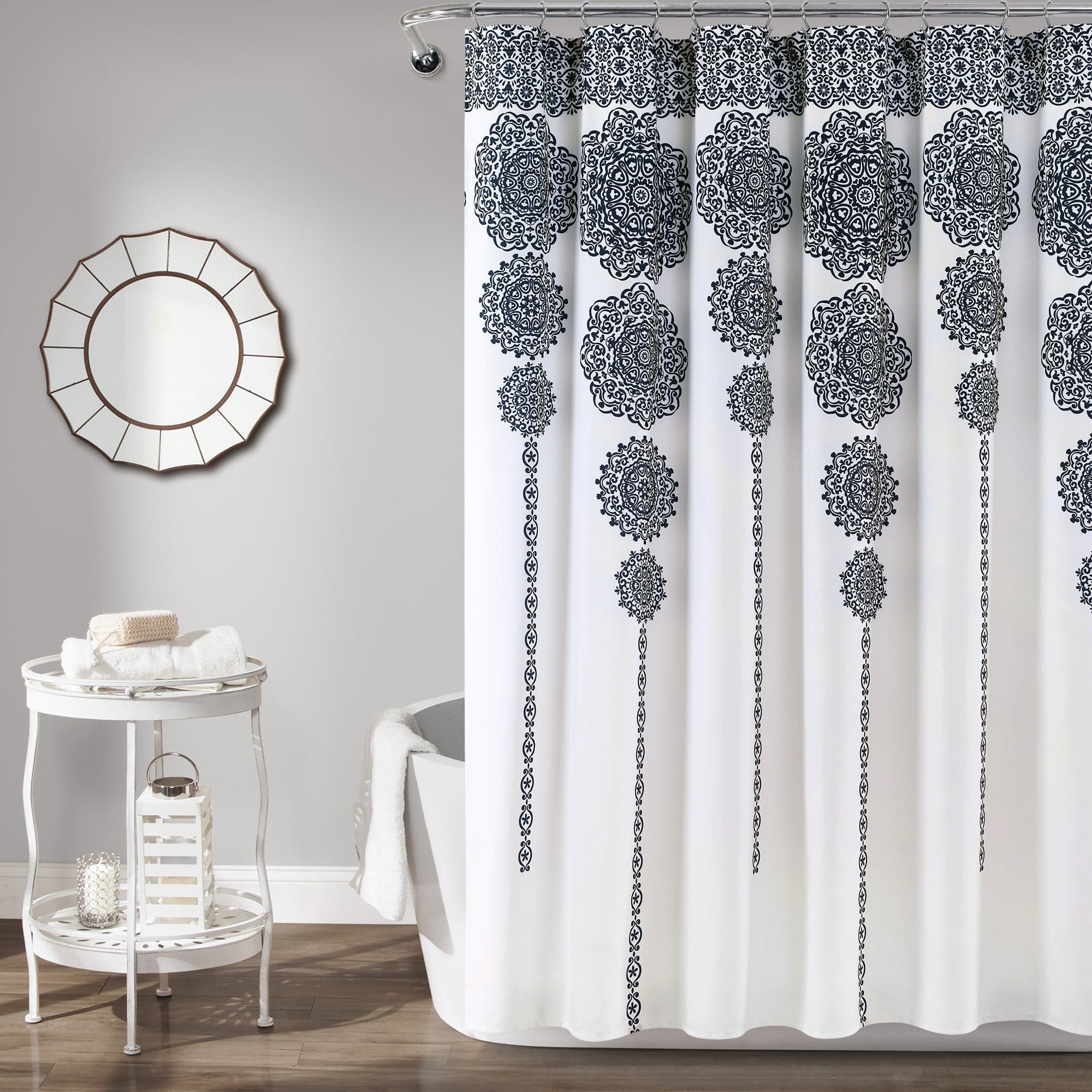 Stripe Medallion Shower Curtain - Waterproof Bathroom Decor for Modern & Vintage Style Homes - Perfect for Bathrooms, Guest Rooms & Spa Retreats
