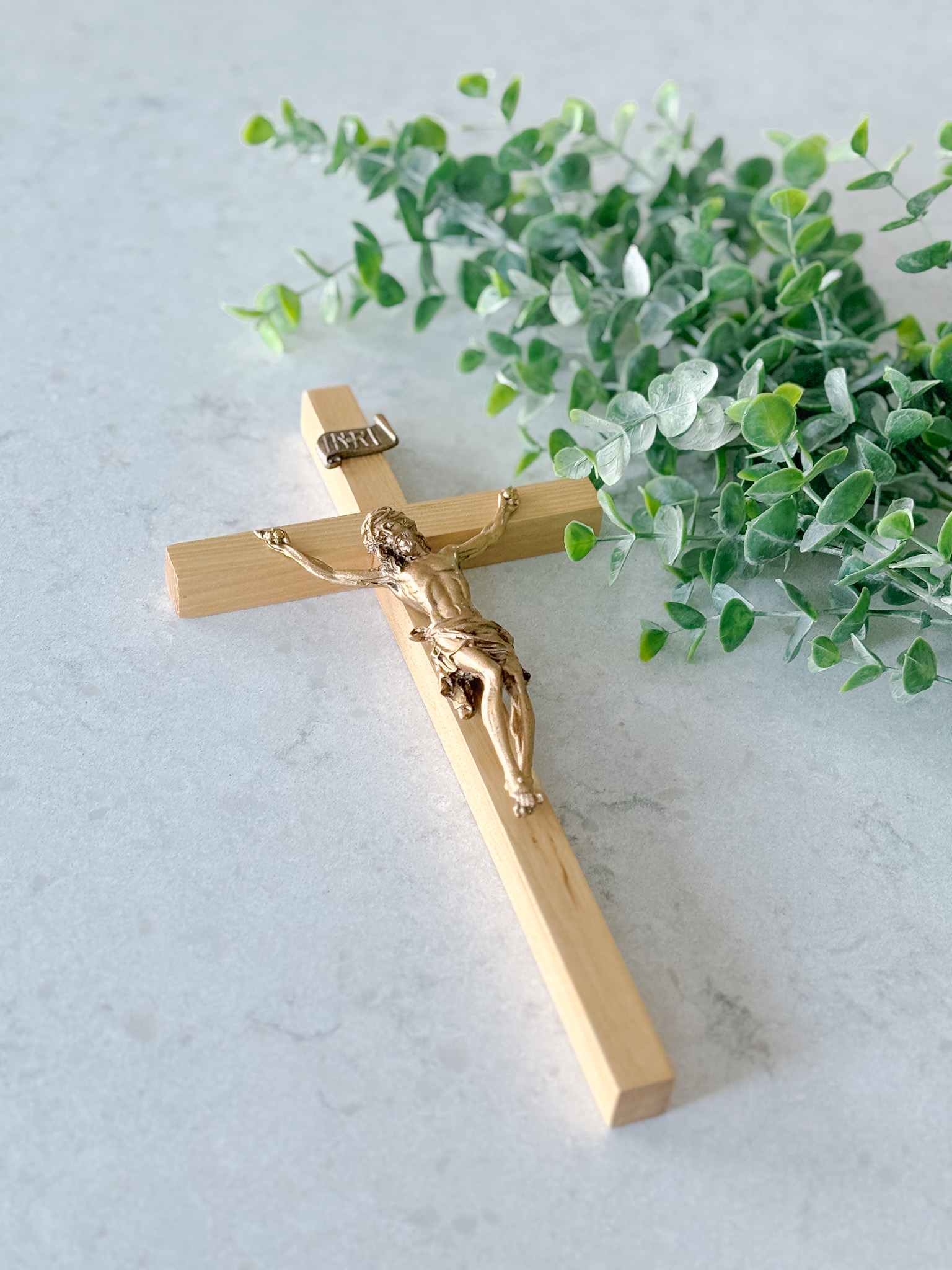 Handmade Oak Wood Crucifix - Religious Cross for Home Decor, Church, and Prayer - Perfect for Wall Mounting and Spiritual Gifts