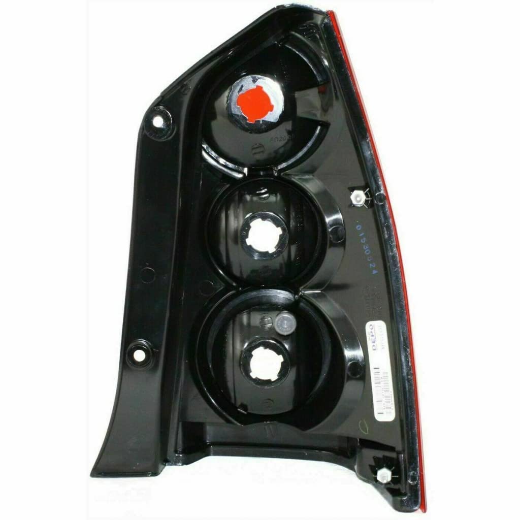2005-2006 Mazda Tribute Tail Light Assembly Pair - Driver & Passenger Side (MA2818107, MA2819107 / EF9151180C, EF9151170C) - Replacement for Broken Lights, Night Driving Safety Upgrade