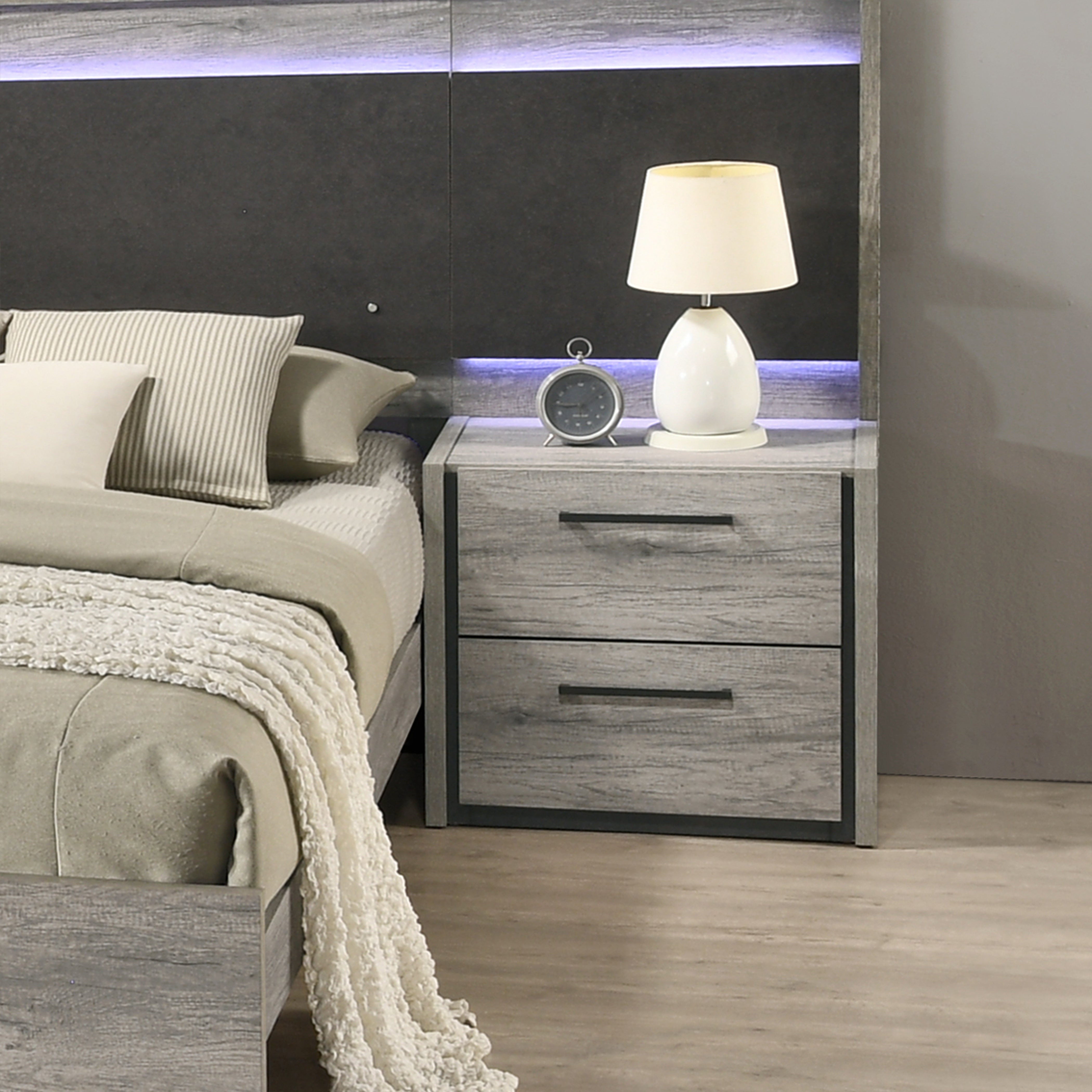 Roundhill Furniture Lenca 2-Drawer Nightstand in Weathered Gray - Modern Bedside Table for Bedroom, Guest Room & Nursery Storage
