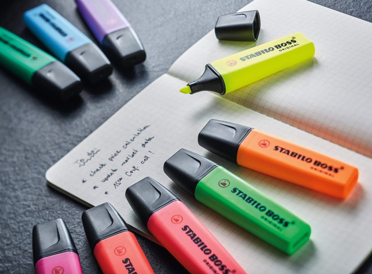 STABILO Boss Original Highlighter Pens - Set of 4 Refillable Red Markers for Office, School & Study Note Taking - 70/4-40 Chisel Tip Highlighters