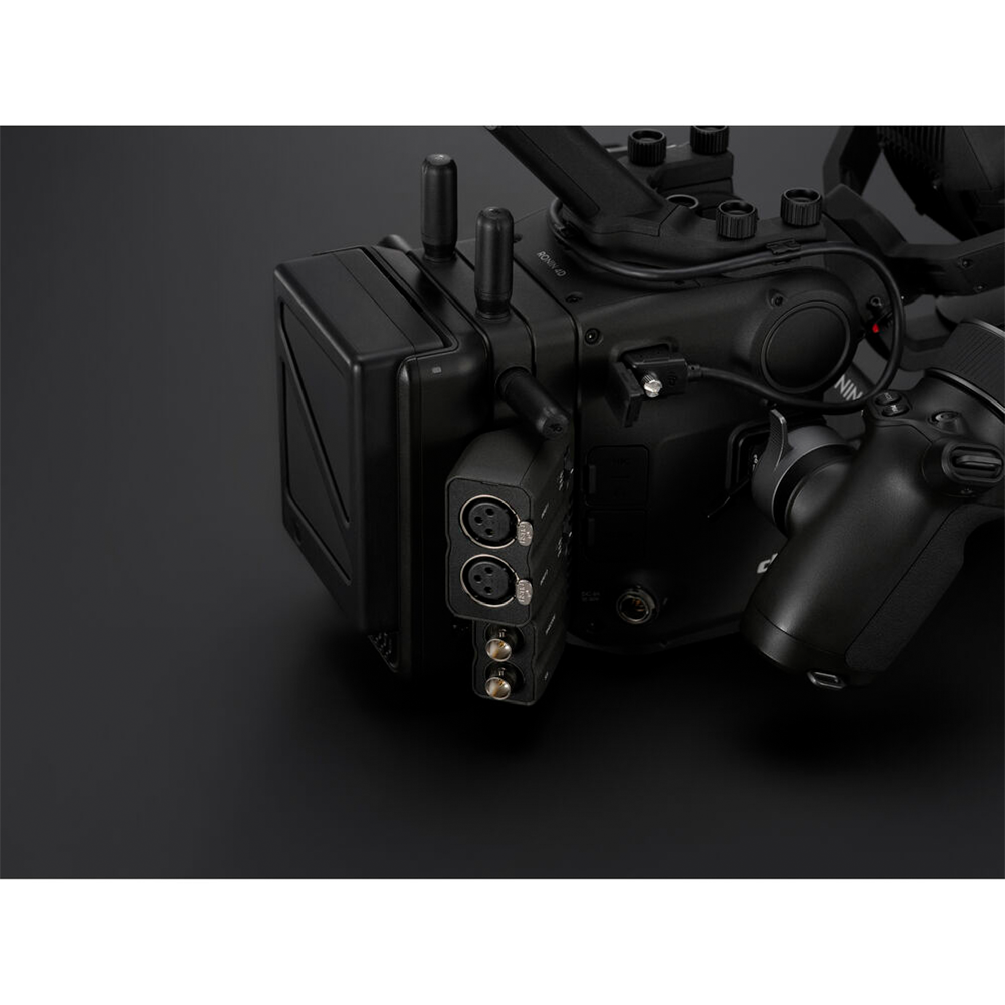 DJI Ronin 4D Camera Stabilizer Expansion Plate - Professional 4-Axis Gimbal Accessory for Cinematic Filmmaking | Compatible with Mirrorless & DSLR Cameras | Perfect for Vlogging, Wedding Videography & Action Shots