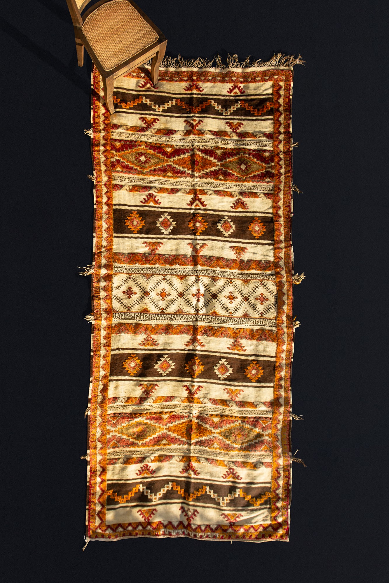 Authentic Moroccan Berber Flatweave Rug - Handwoven Tribal Design - 4'9