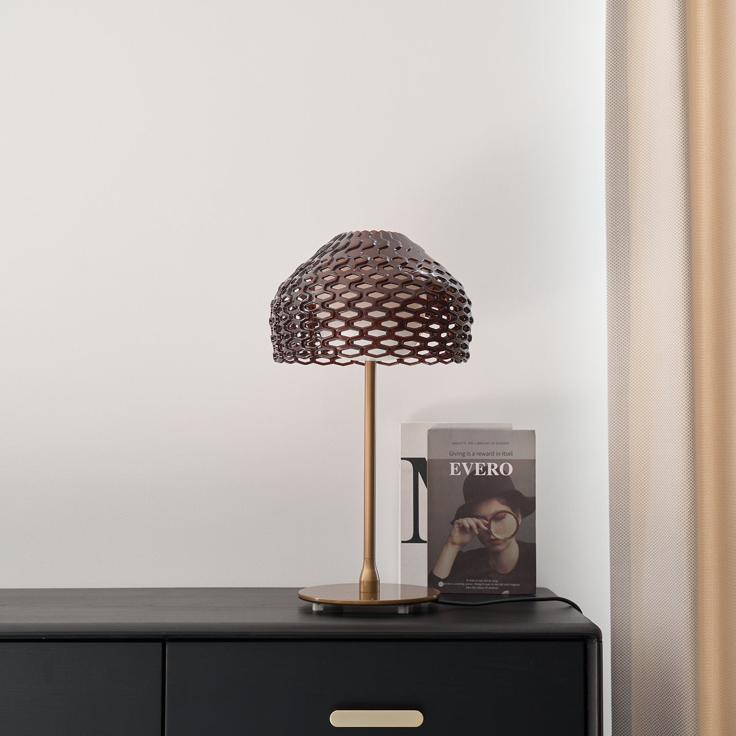 Stylish Armadillo Table Lamp - Modern LED Desk Light for Bedroom, Living Room & Office - Perfect for Reading, Working & Decor