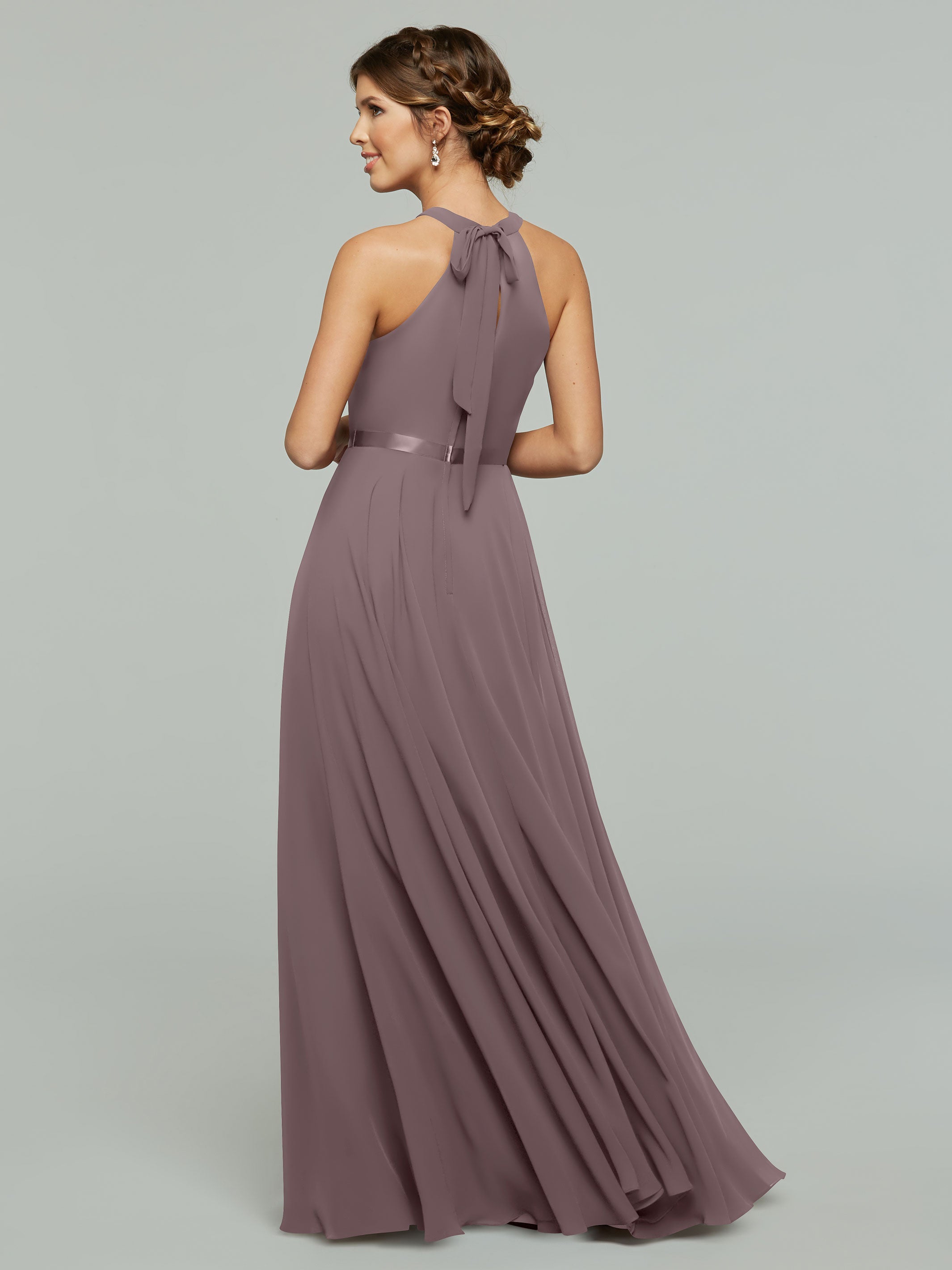 Elegant A-Line Chiffon Bridesmaid Dress with Halter Neckline - Perfect for Weddings, Formal Events & Special Occasions