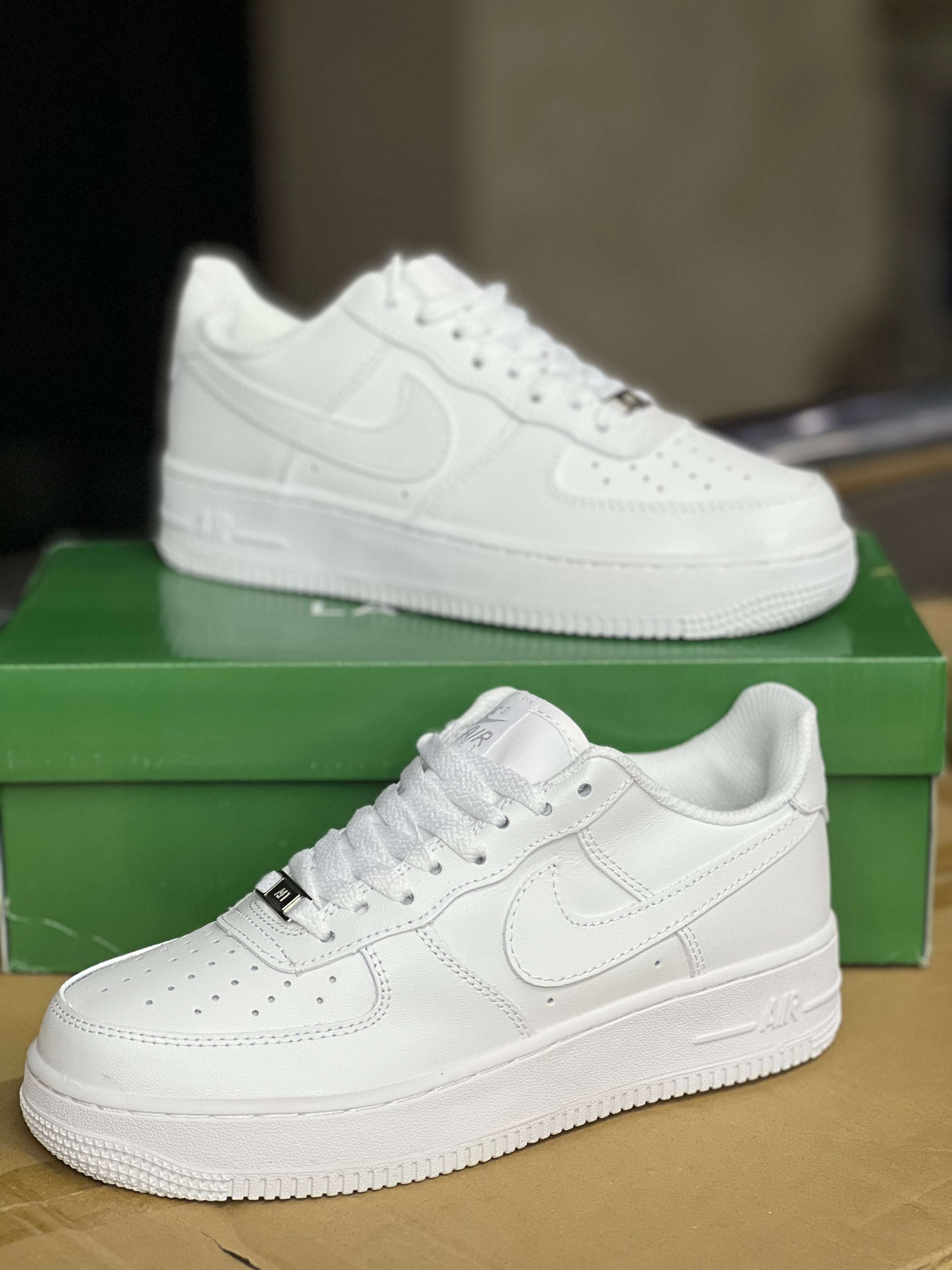 Nike Air Force 1 Low White Double Sole Sneakers - Men's/Women's Casual Shoes for Streetwear & Everyday Wear