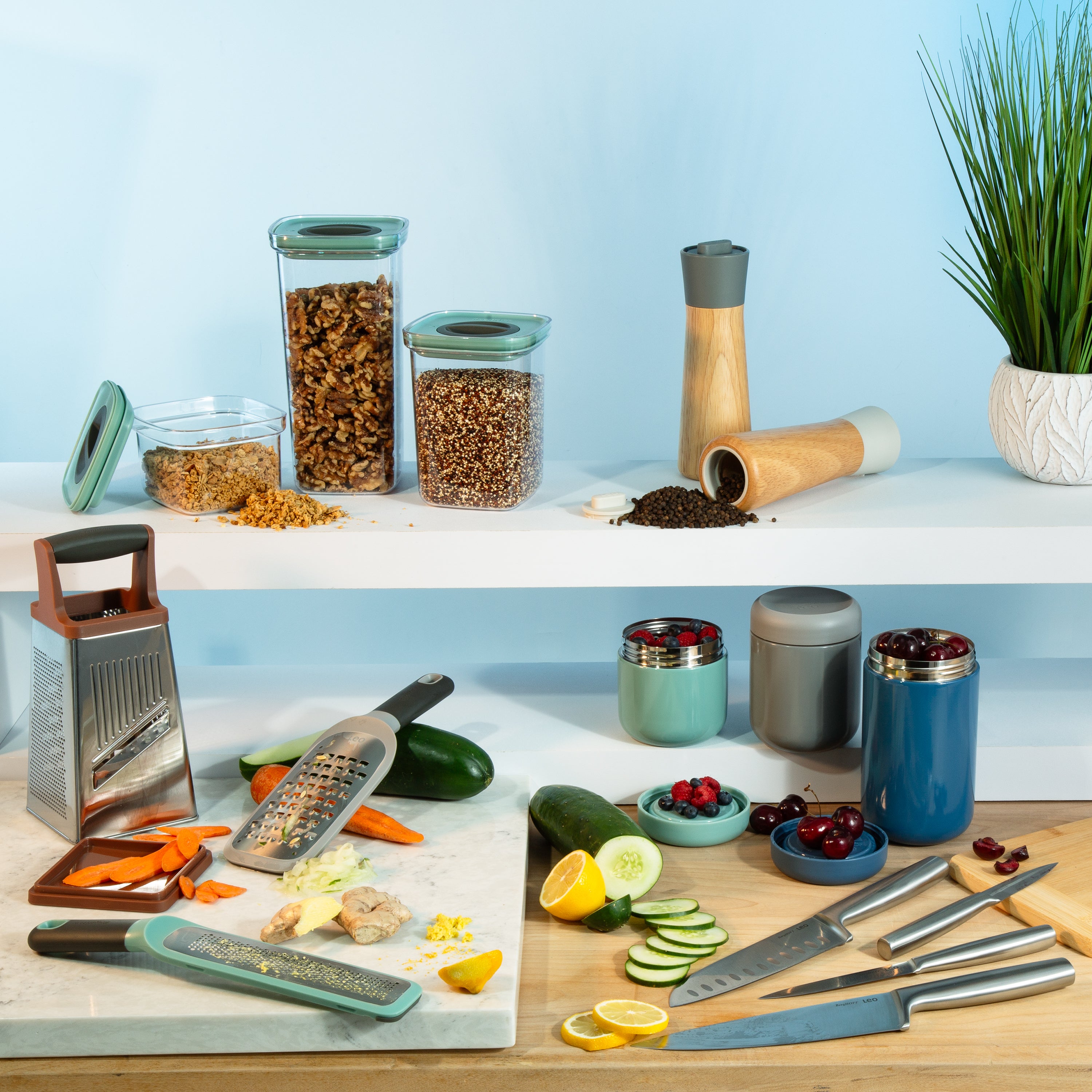 BergHOFF Leo 3-Piece Ultra Coarse Grater Set - Stainless Steel Cheese, Vegetable & Nut Grater for Kitchen, Salad & Baking - Perfect for Parmesan, Zucchini & Almonds