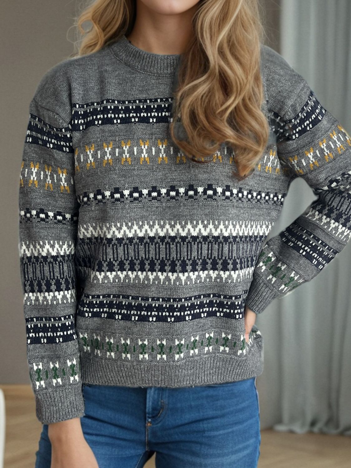 Geometric Pattern Round Neck Long Sleeve Women's Sweater - Cozy Winter Pullover for Casual Outfits & Office Wear