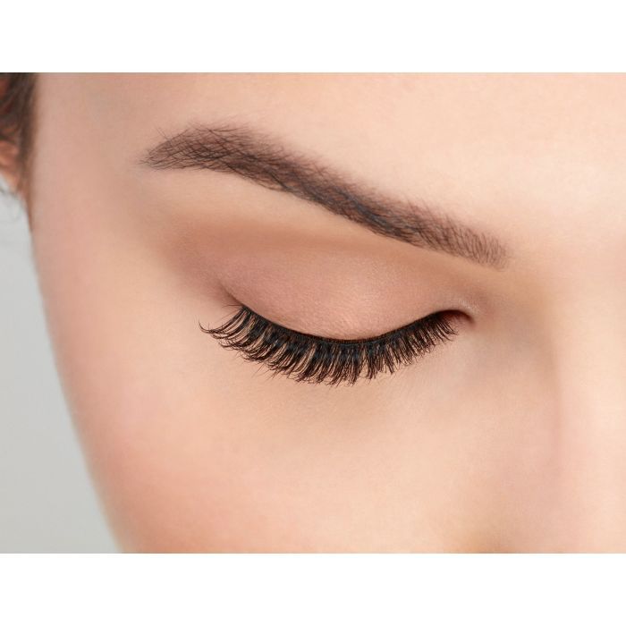 Ardell Natural 174 False Eyelashes - Fluttery & Lightweight for Natural Look - Perfect for Everyday Wear, Date Night & Special Occasions