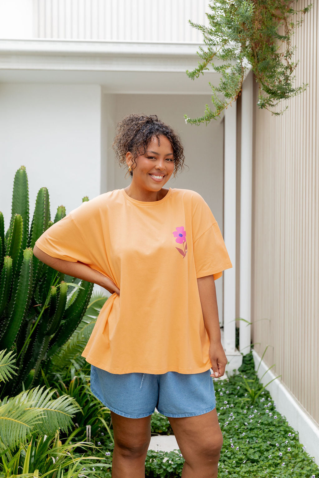 Choose Kindness Tee in Peach - Soft Cotton T-Shirt for Women - Perfect for Casual Wear, Everyday Outfits & Inspirational Gifts